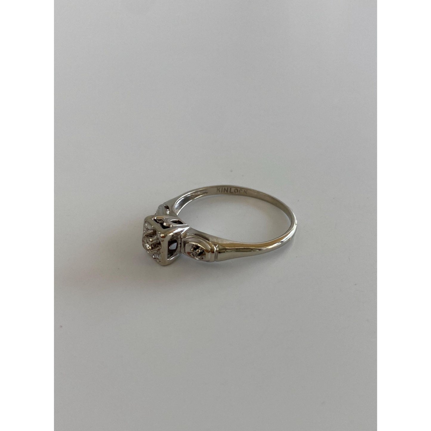 Vintage Solid 14k White Gold Diamond Art Deco Ring - Size 6.75