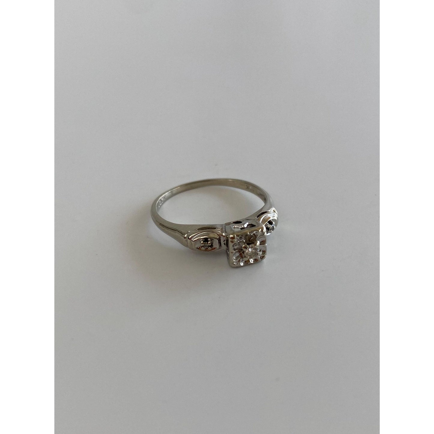 Vintage Solid 14k White Gold Diamond Art Deco Ring - Size 6.75