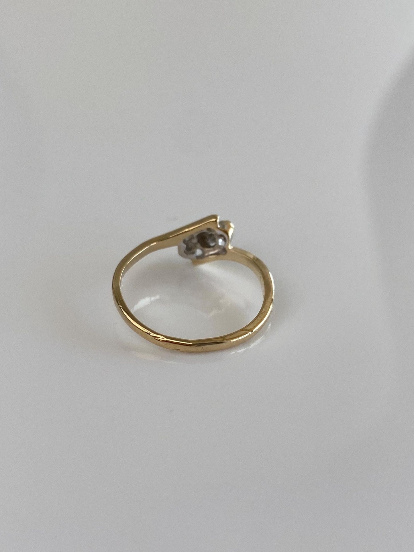 Vintage Solid 10k White & Yellow Gold Diamond Twist Ring - Size 6.25