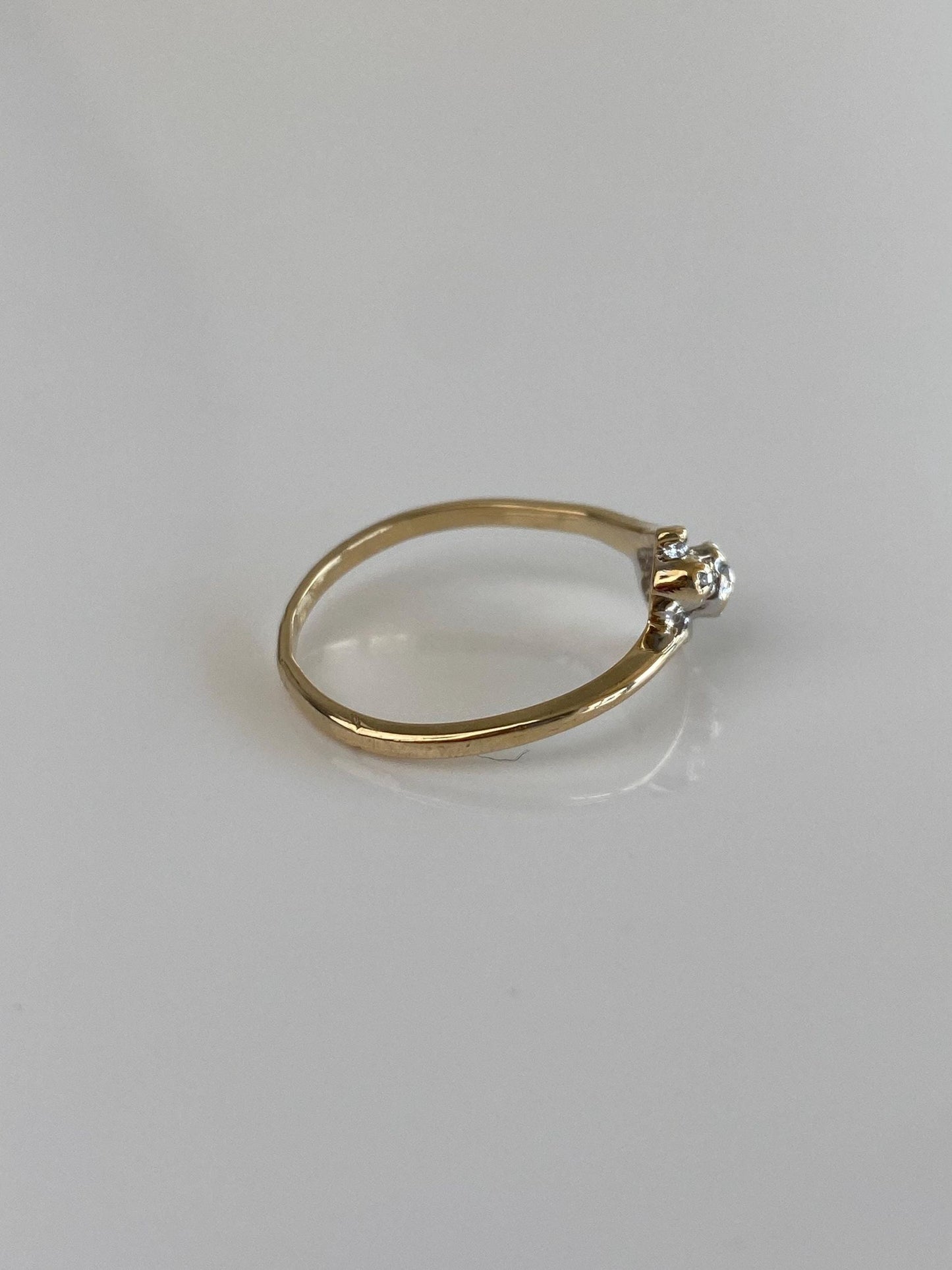 Vintage Solid 10k White & Yellow Gold Diamond Twist Ring - Size 6.25