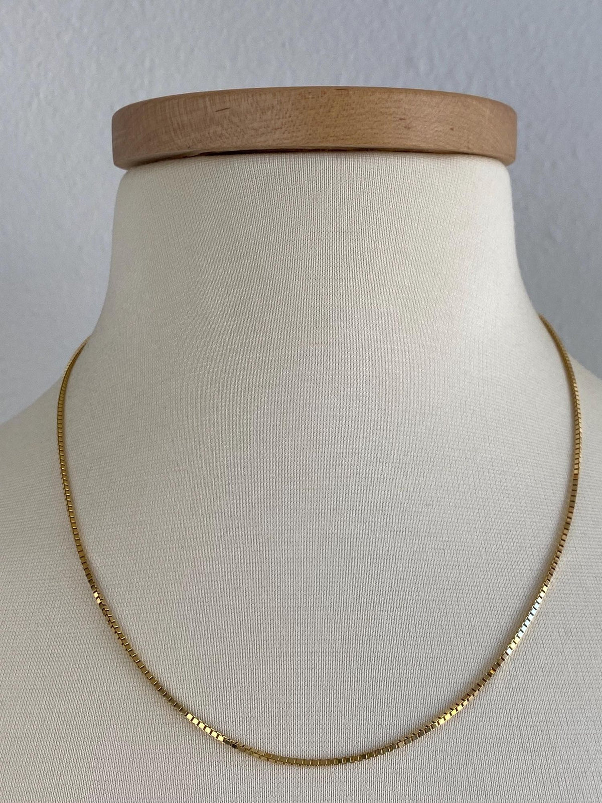 Vintage Solid 14k Yellow Gold Chunky Box Chain Necklace - 20 inches