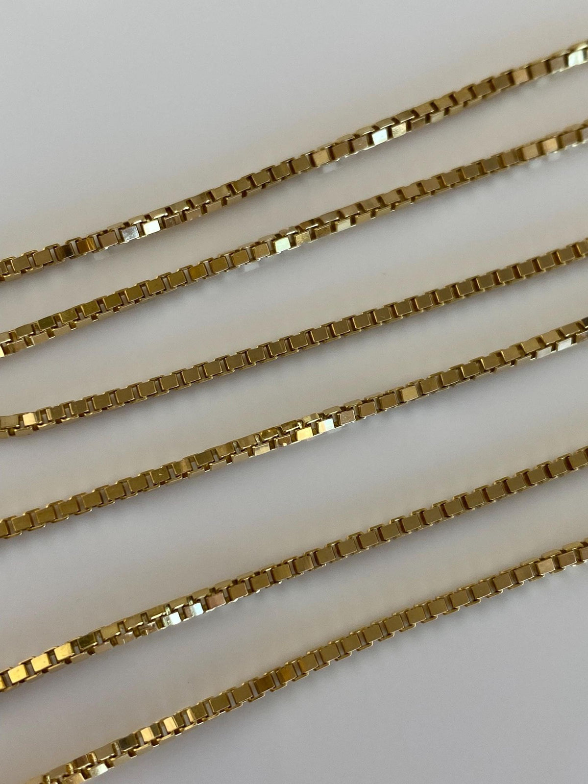 Vintage Solid 14k Yellow Gold Chunky Box Chain Necklace - 20 inches