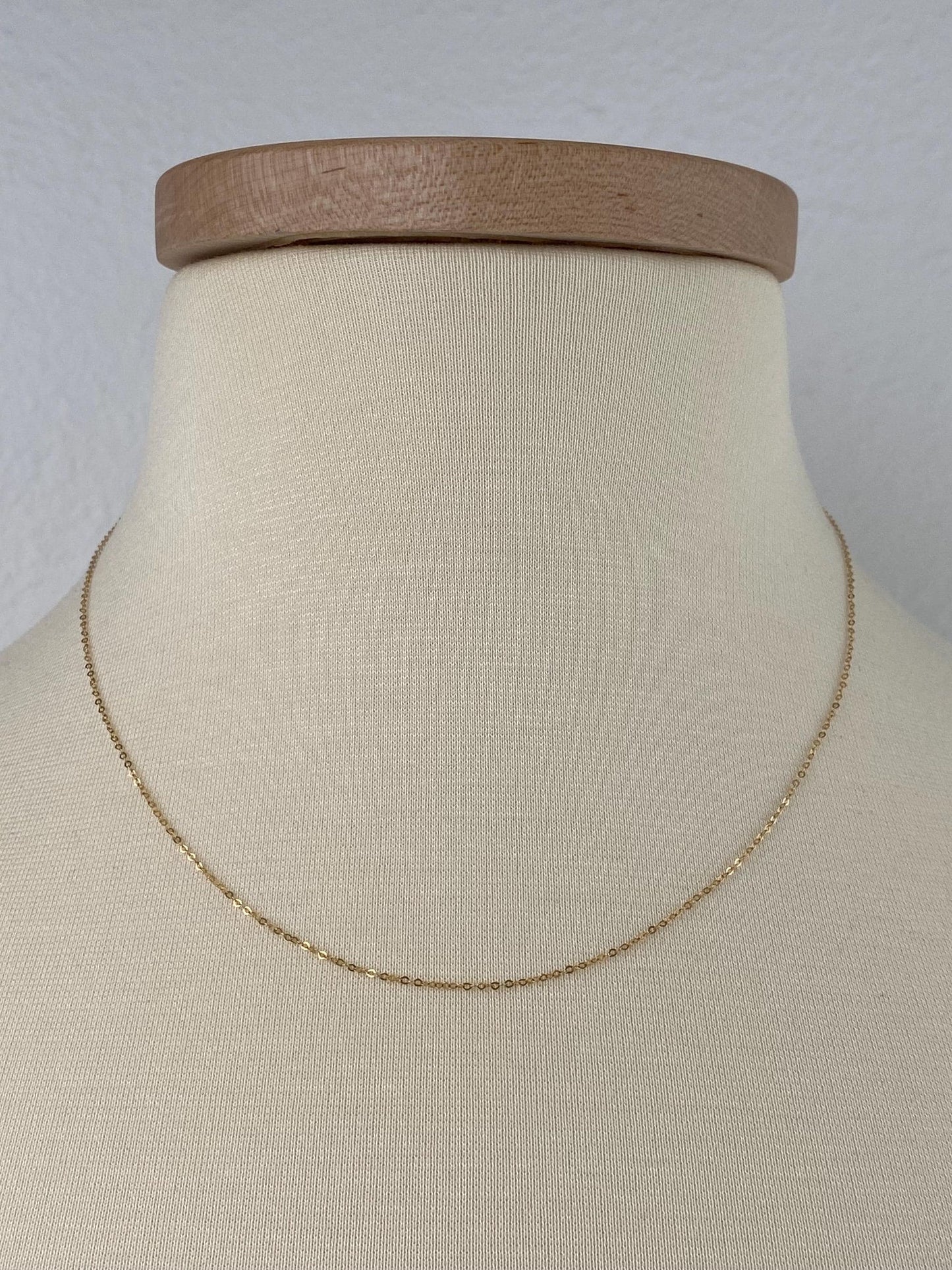 Vintage Solid 14k Yellow Gold Dainty Cable Chain Necklace - 18 inches