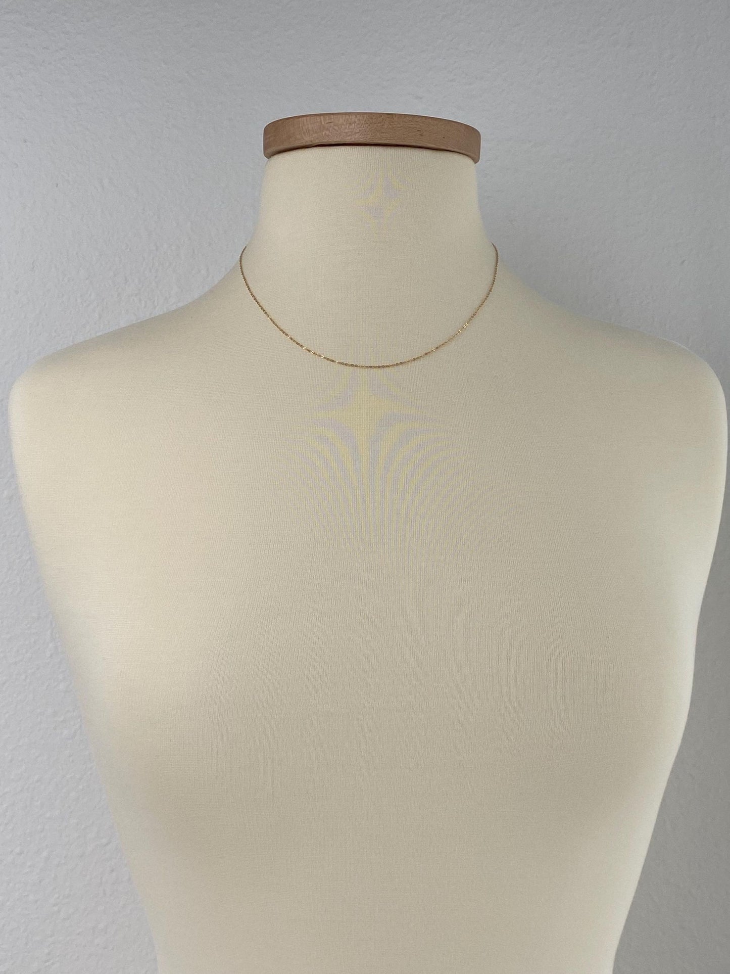 Vintage Solid 14k Yellow Gold Dainty Cable Chain Necklace - 18 inches