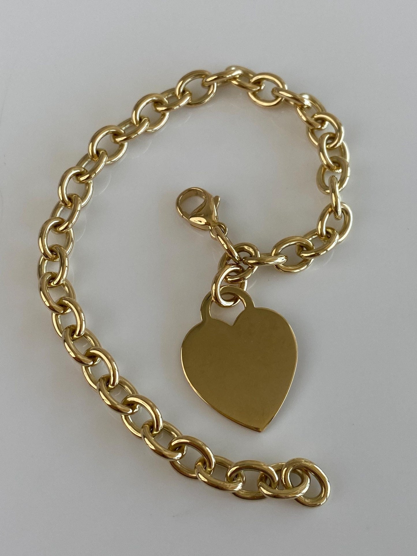 Tiffany & Co. Solid 18k Yellow Gold Heart Charm Chunky Cable Chain Bracelet - 8.5 inches