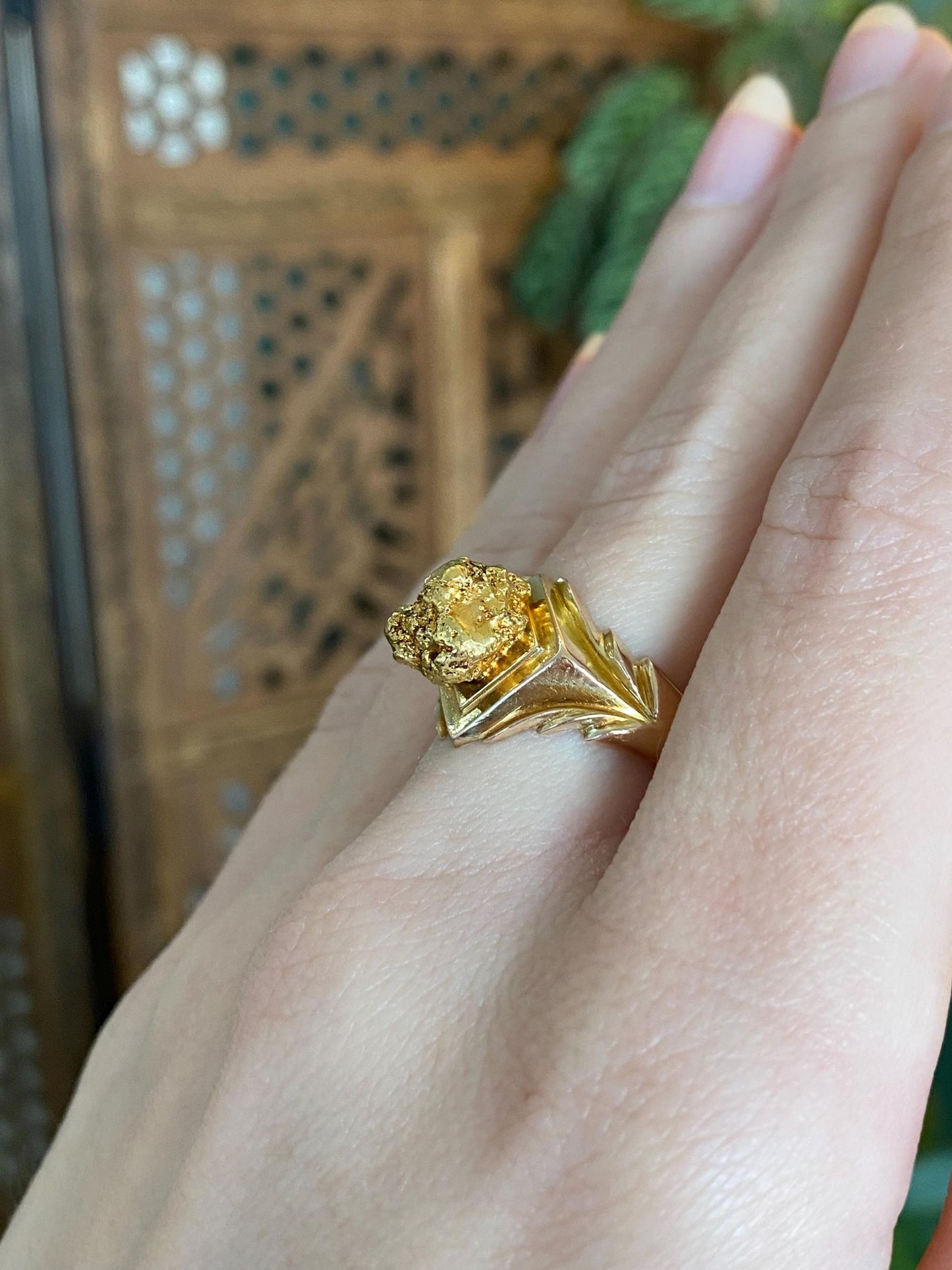 Vintage Solid 10k & 18k Yellow Gold Nugget Ring - Size 7.5