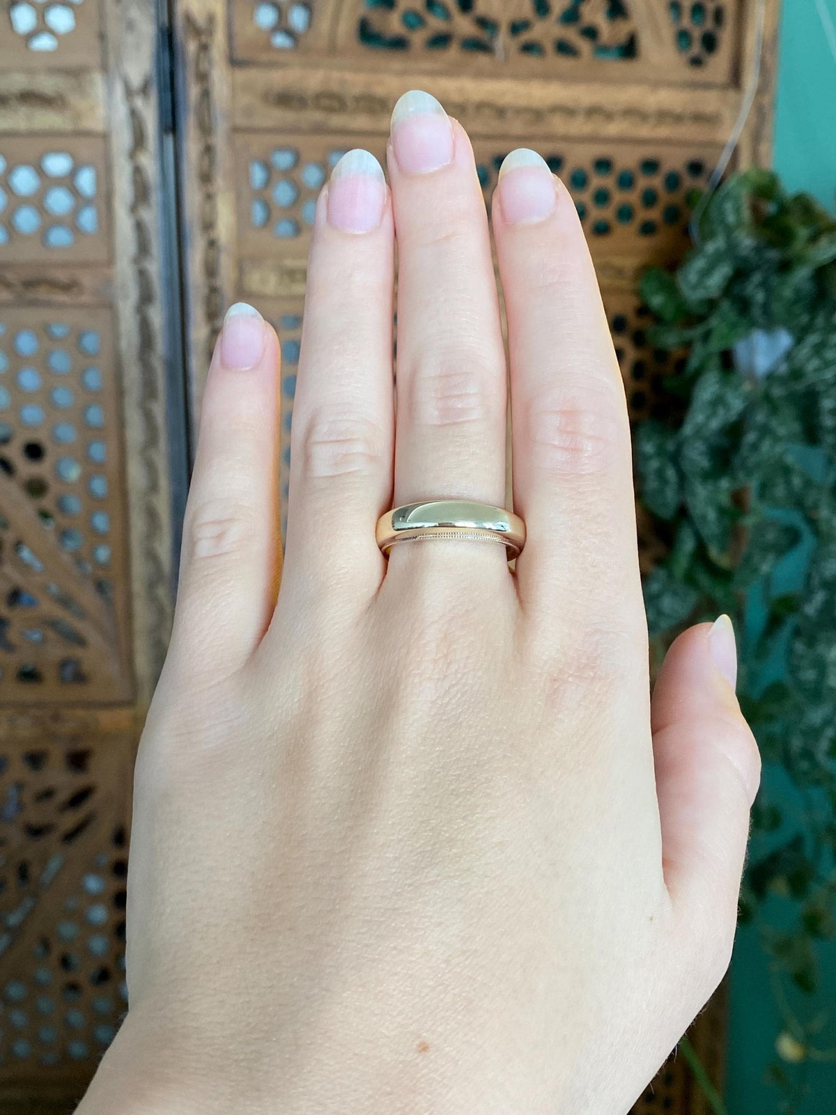 Vintage Solid 14k Yellow Gold Domed Milgrain Ring Band - Size 9.75