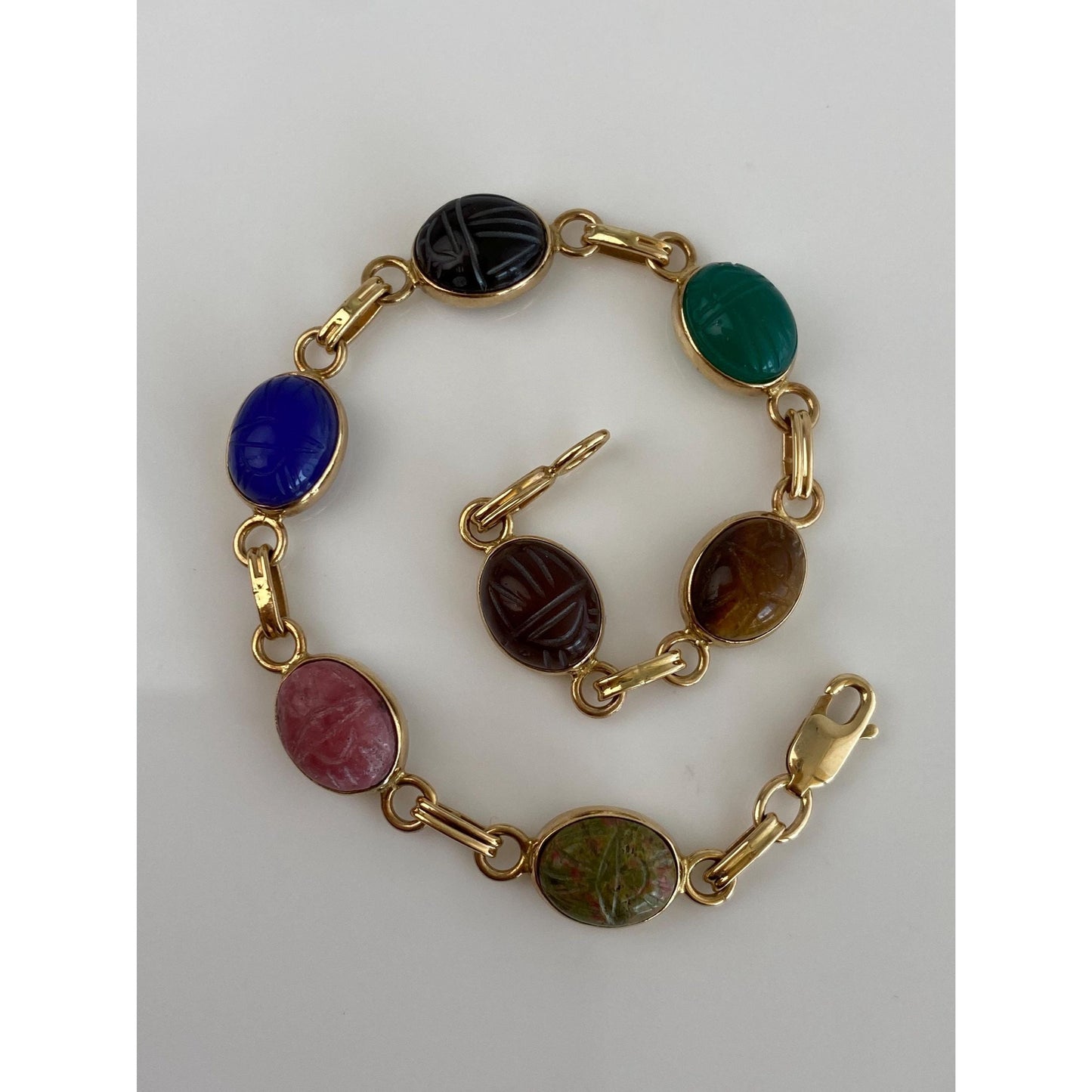 Solid 14k Yellow Gold Carved Scarab Link Bracelet - 7 inches