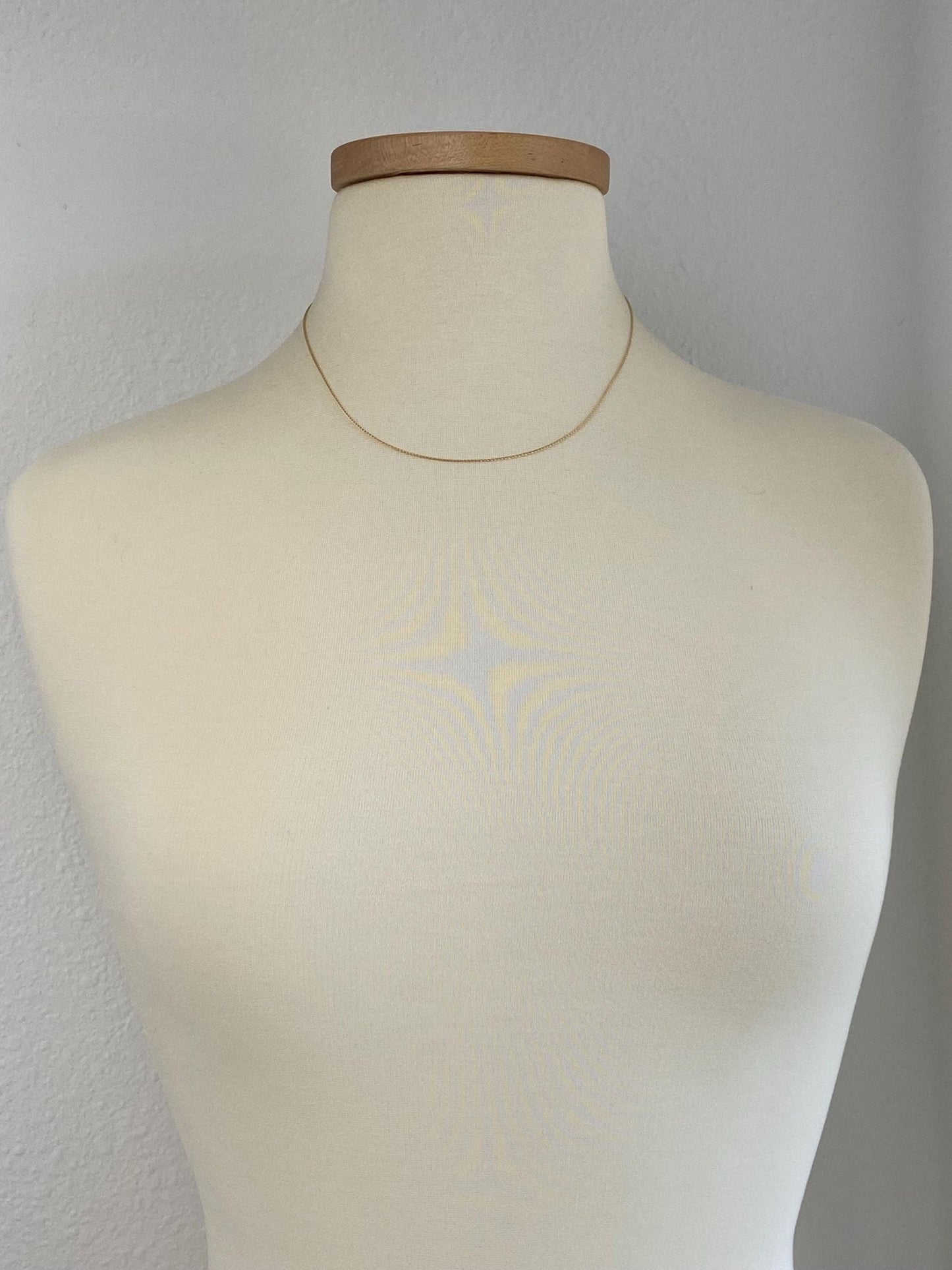 Solid 14k Yellow Gold Slim Dainty Spiga Chain Necklace - 18 inches