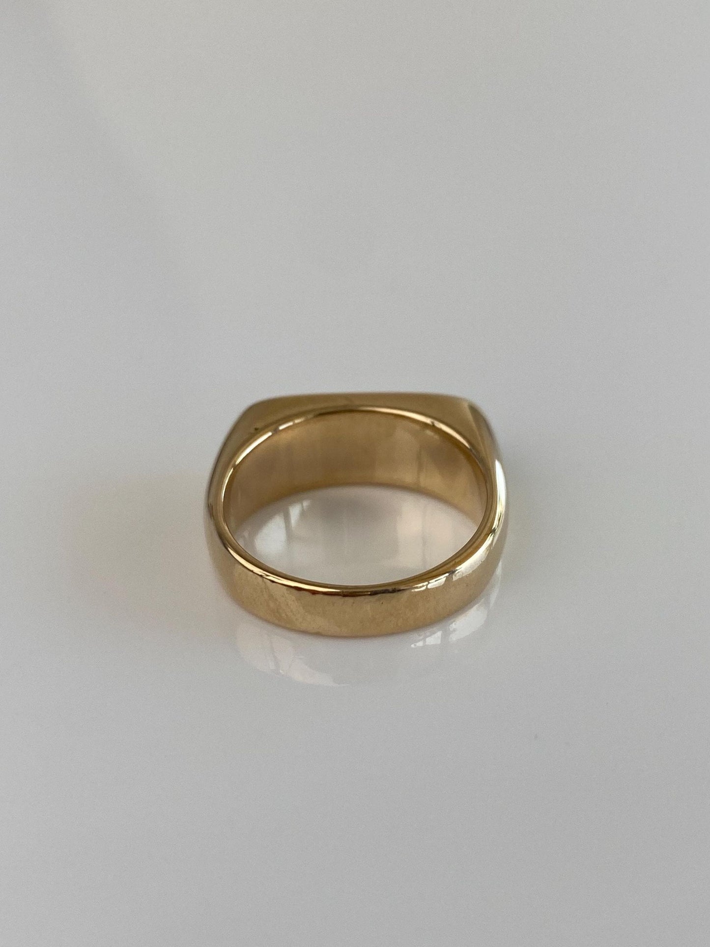 Vintage Solid 14k Yellow Gold Opal Black Onyx Inlay Design Ring - Size 6