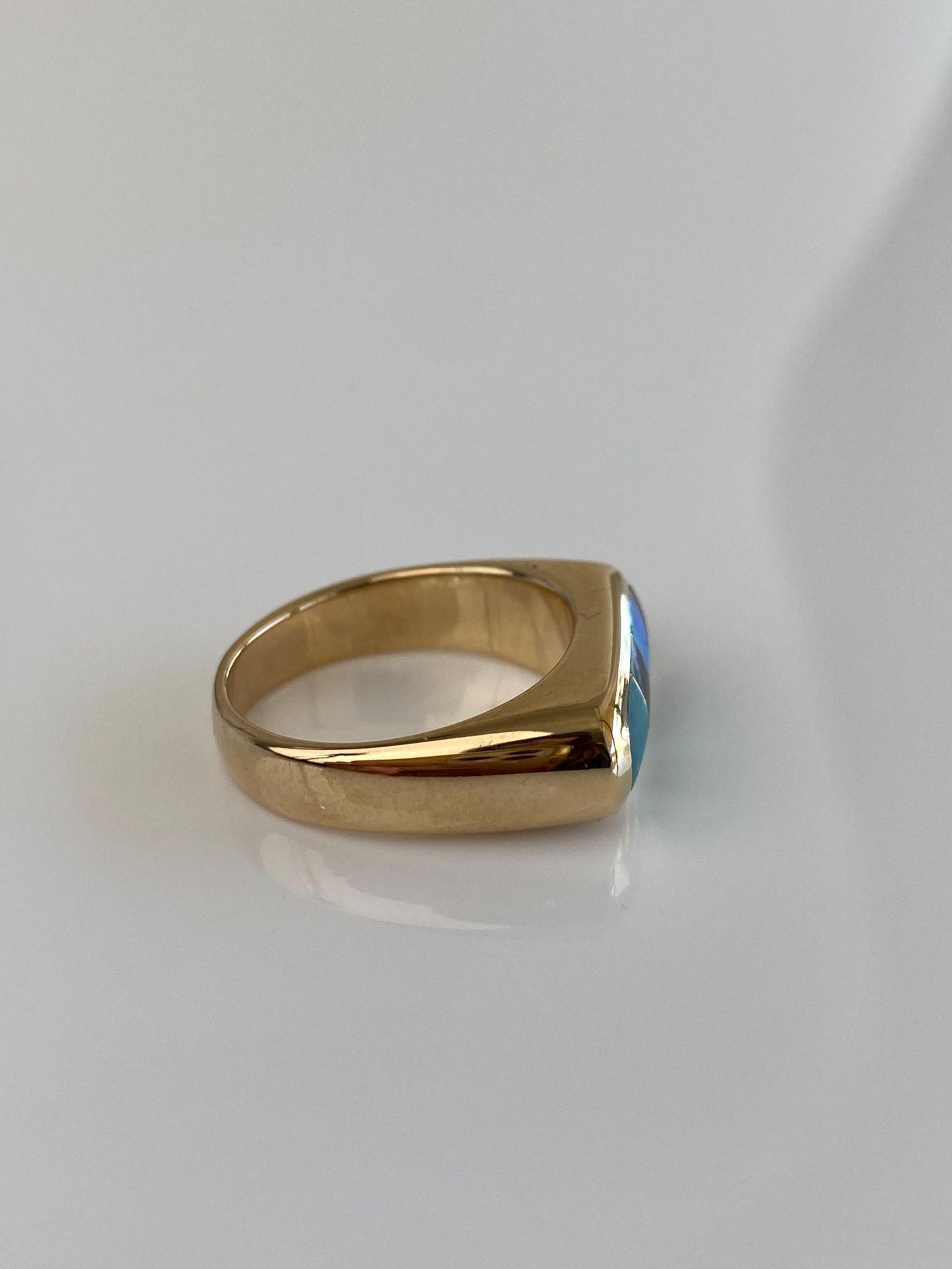 Vintage Solid 14k Yellow Gold Opal Black Onyx Inlay Design Ring - Size 6