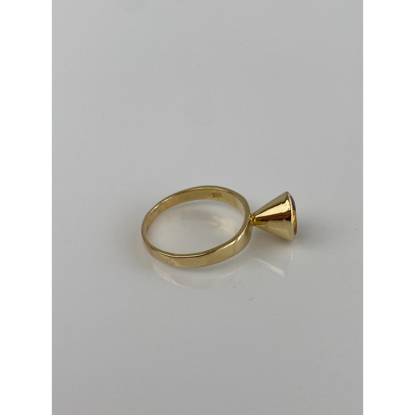 Vintage Solid 14k Yellow Gold Citrine Ring - Size 7.25