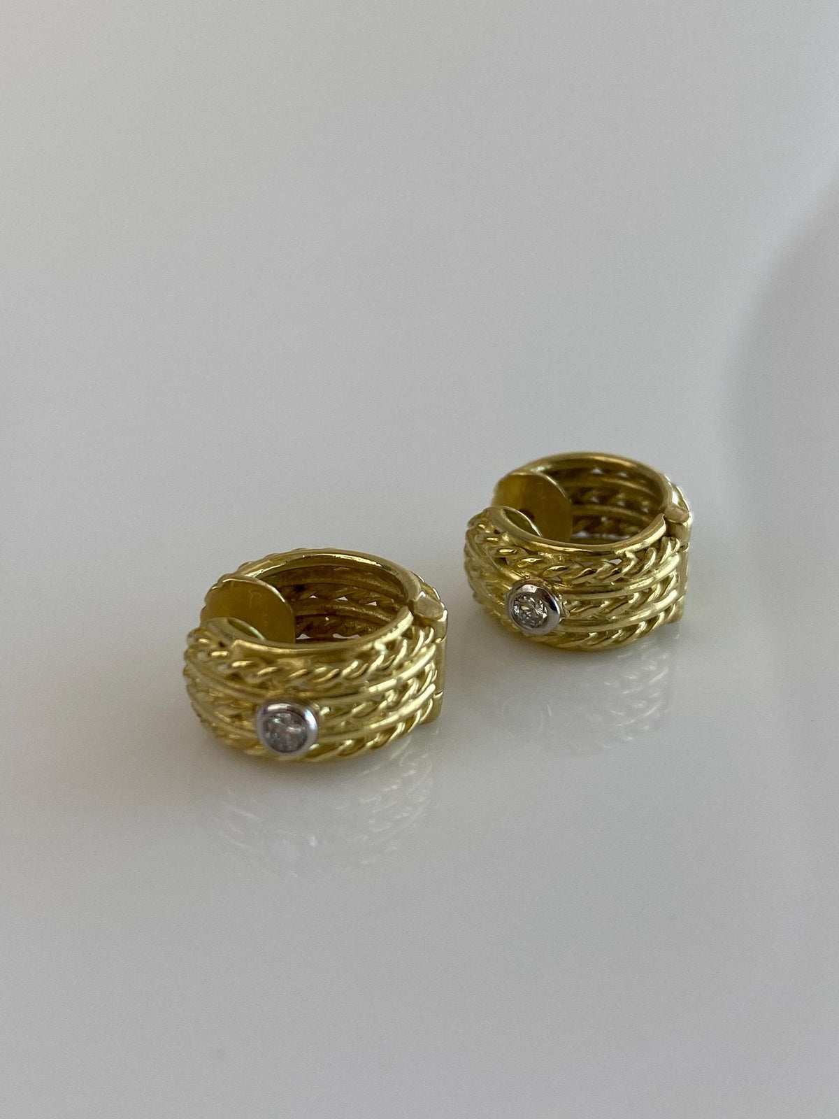 Vintage Solid 18k Yellow Gold Diamond Rope Texture Hoop Earrings