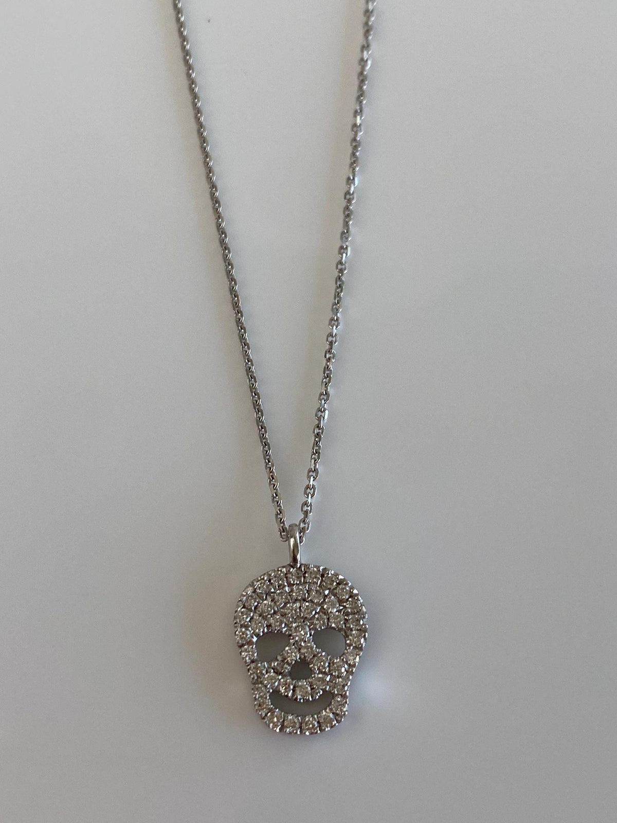 Vintage Solid 14k White Gold Diamonds Skull Diamond Cut Tight Cable Chain Necklace - 17.75 inches