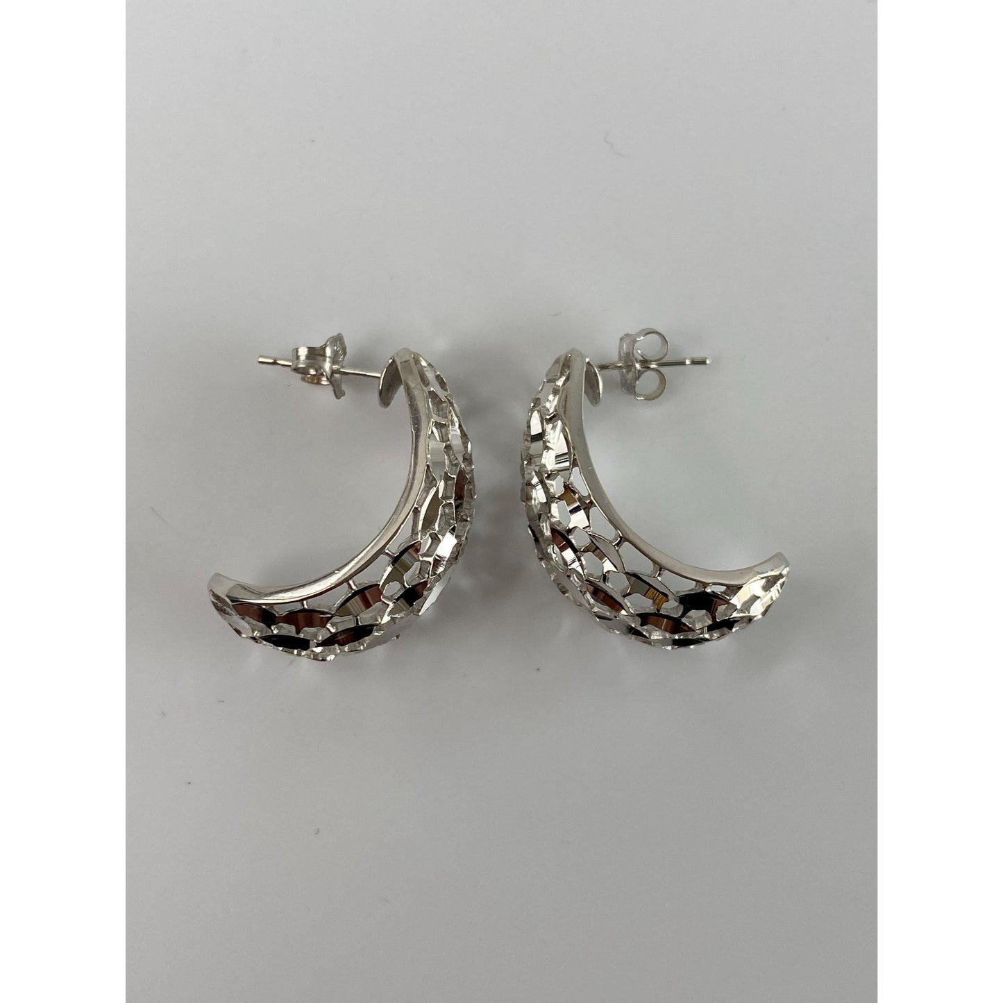 Vintage Solid 14k White Gold Diamond Cut Open Work Drop Earrings