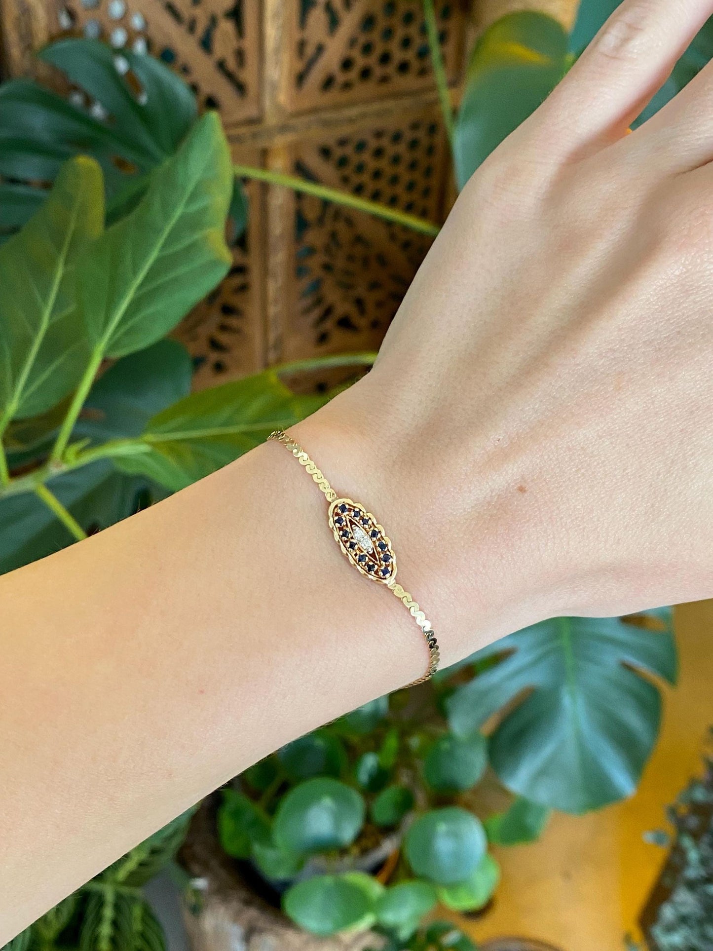 Vintage Solid 14k Yellow Gold Diamonds Blue Sapphire Serpentine Chain Bracelet - 6.5 inches