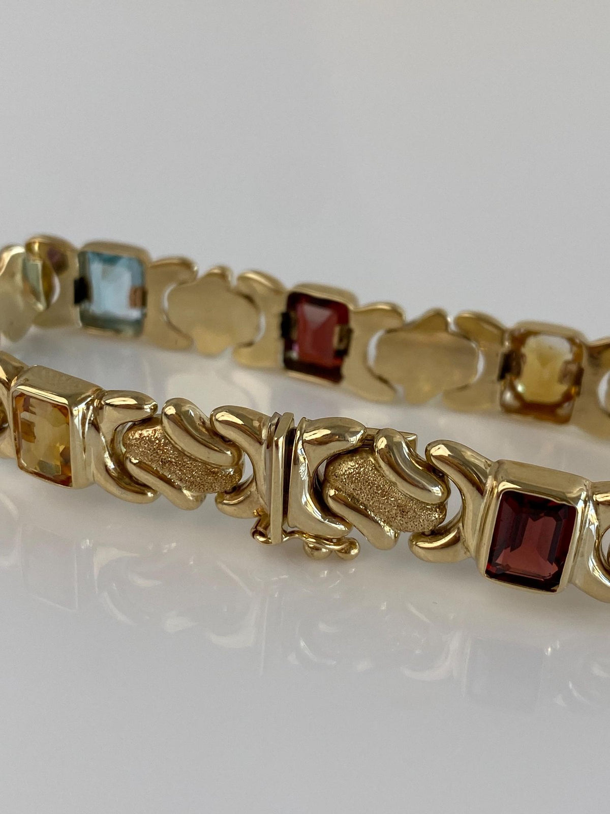 Vintage 14k Yellow Gold Garnet Amethyst Citrine Topaz Fancy Sparkly Link Bracelet - 7.25 inches