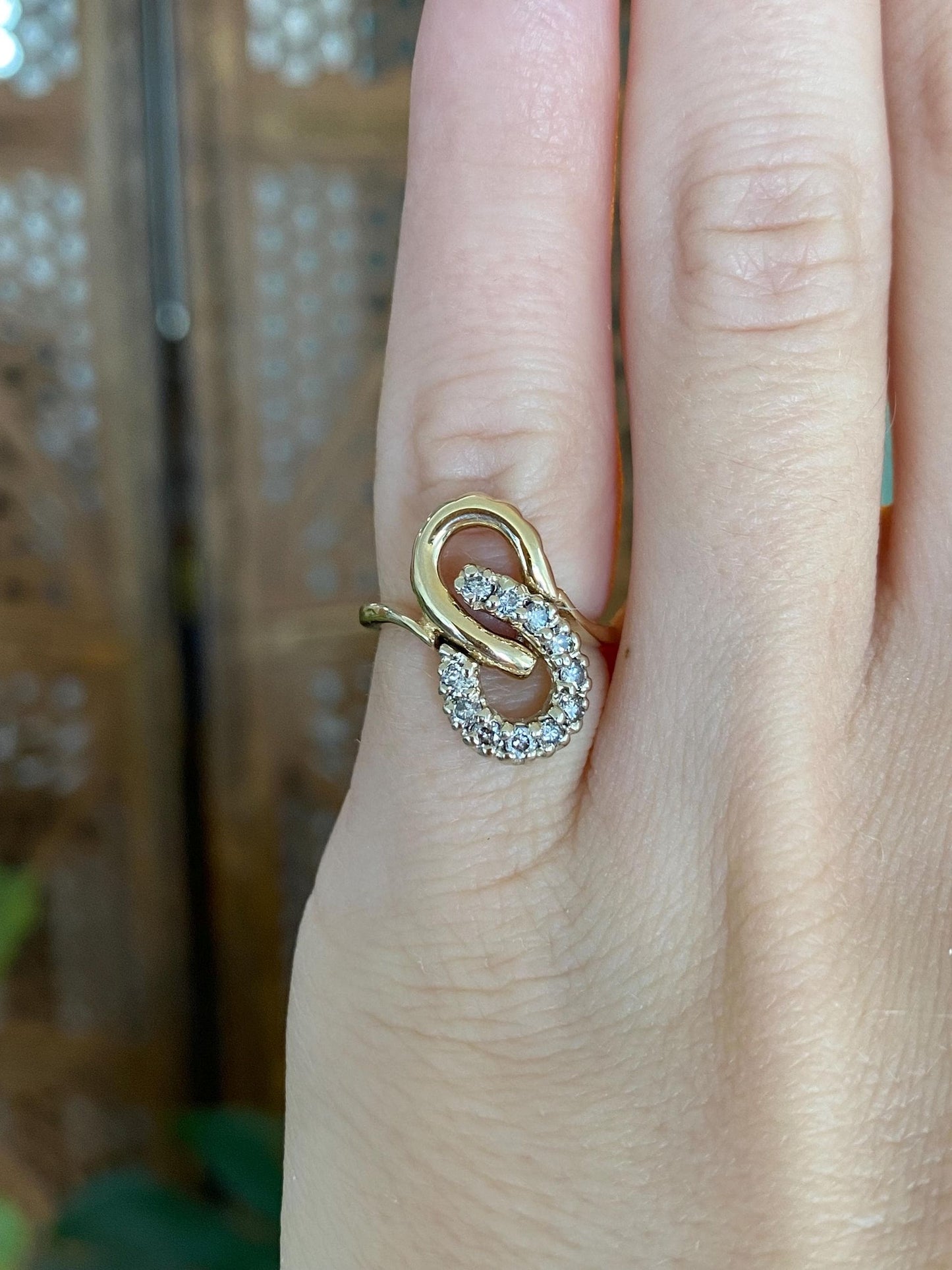 Vintage Solid 14k White & Yellow Gold Diamond Loop Ring - Size 2.75