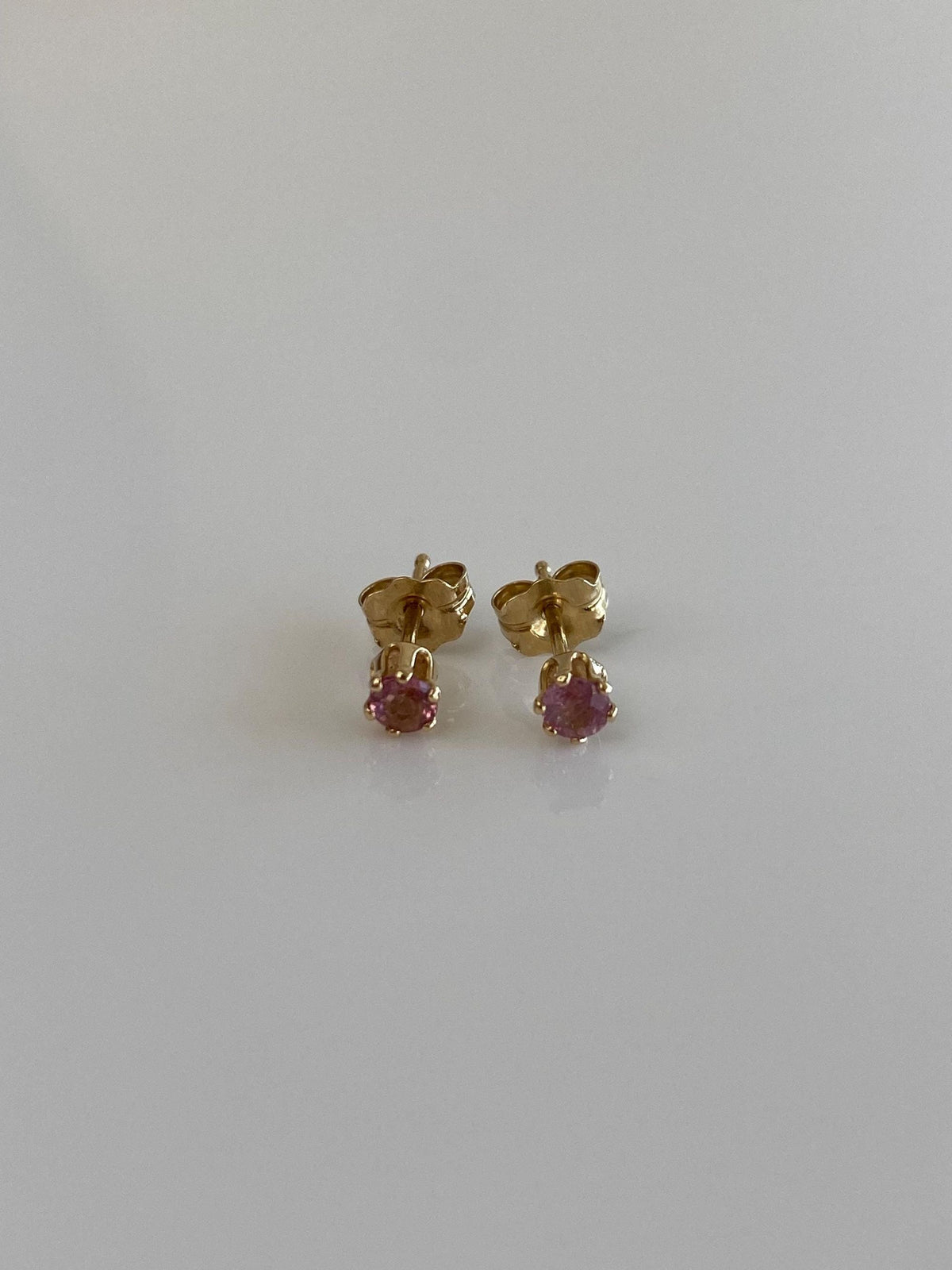 Vintage Solid 14k Yellow Gold Rose Quartz Stud Earrings