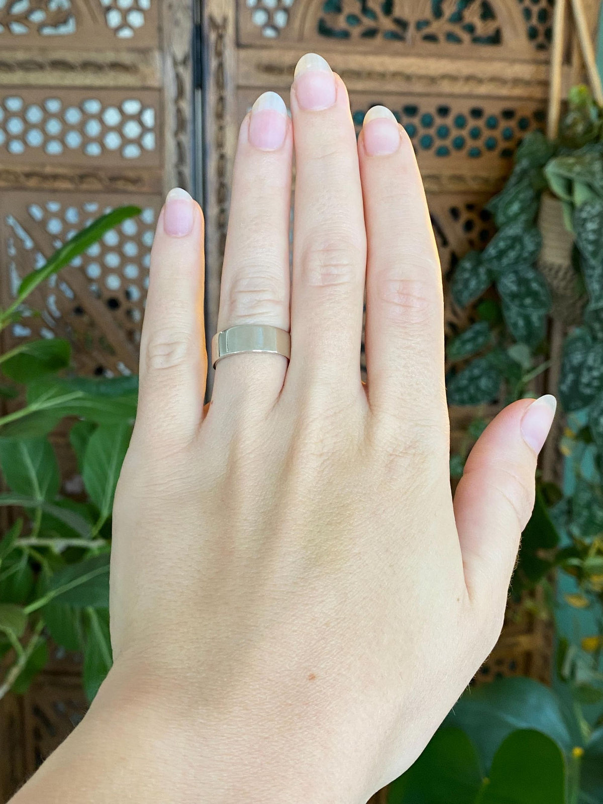 Vintage Solid 14k White Gold Straight Edge Ring Band - Size 6.75