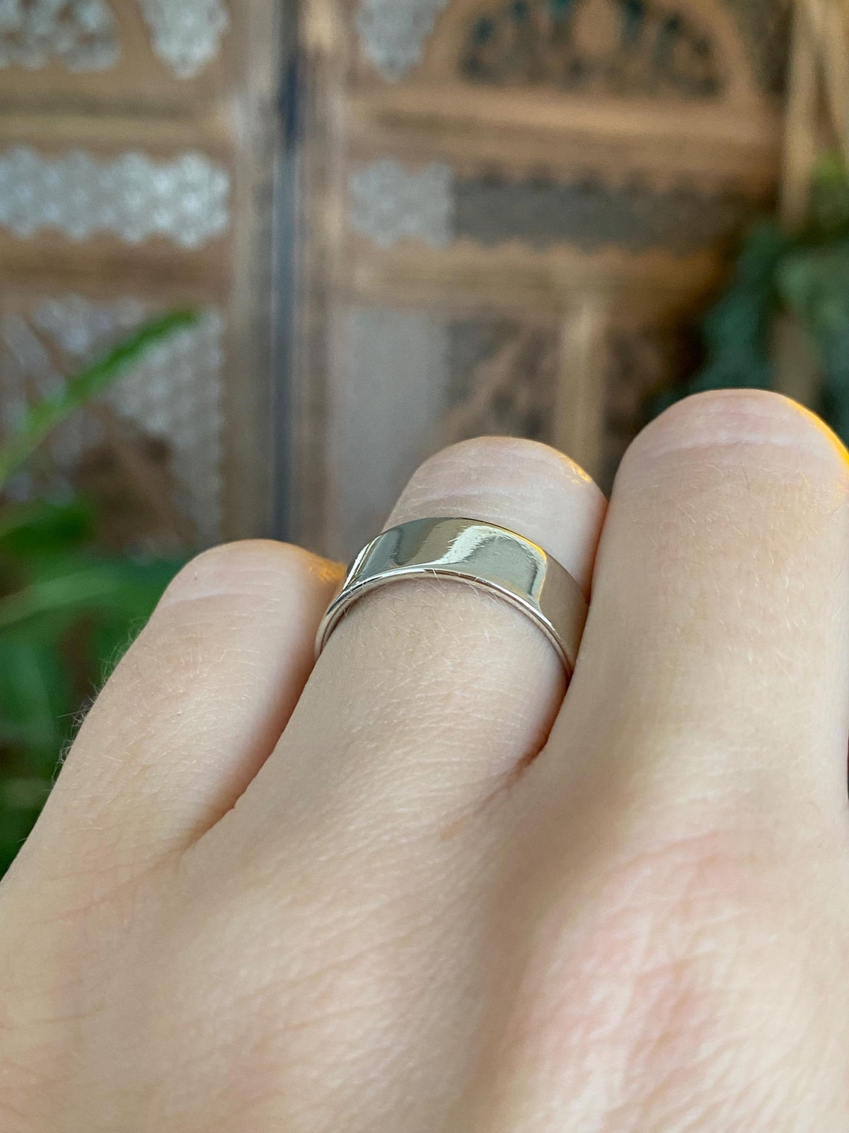 Vintage Solid 14k White Gold Straight Edge Ring Band - Size 6.75