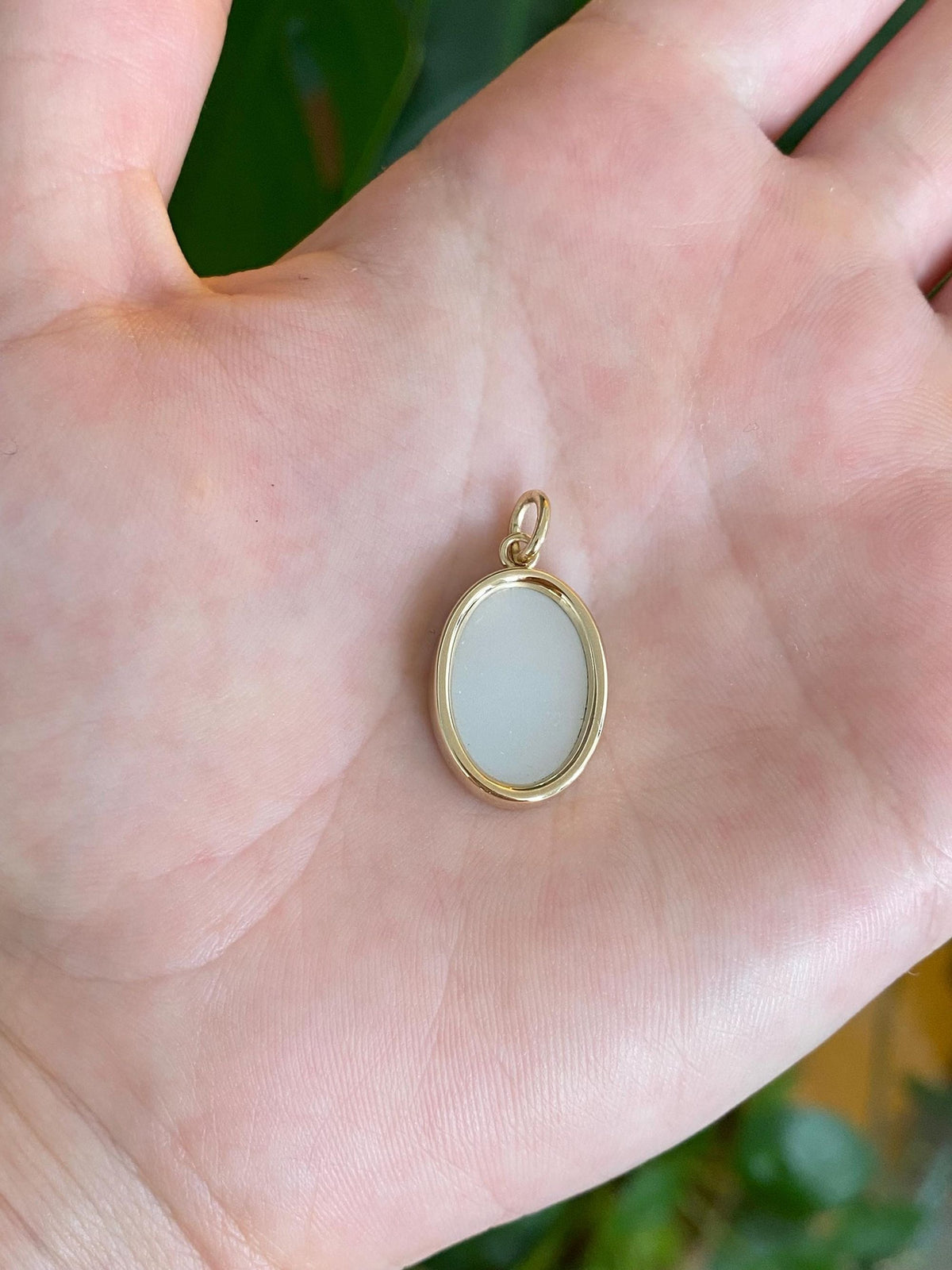Vintage Solid 14k Yellow Gold Mother of Pearl Cufflink Conversion Charm