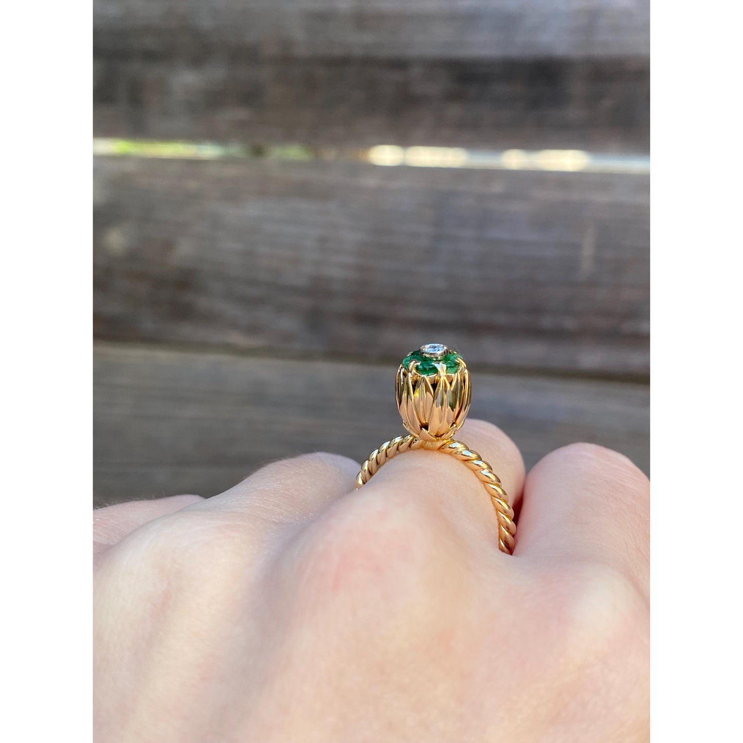 Vintage Solid 18k Yellow Gold Emerald Halo Diamond Ring - Size 6.75