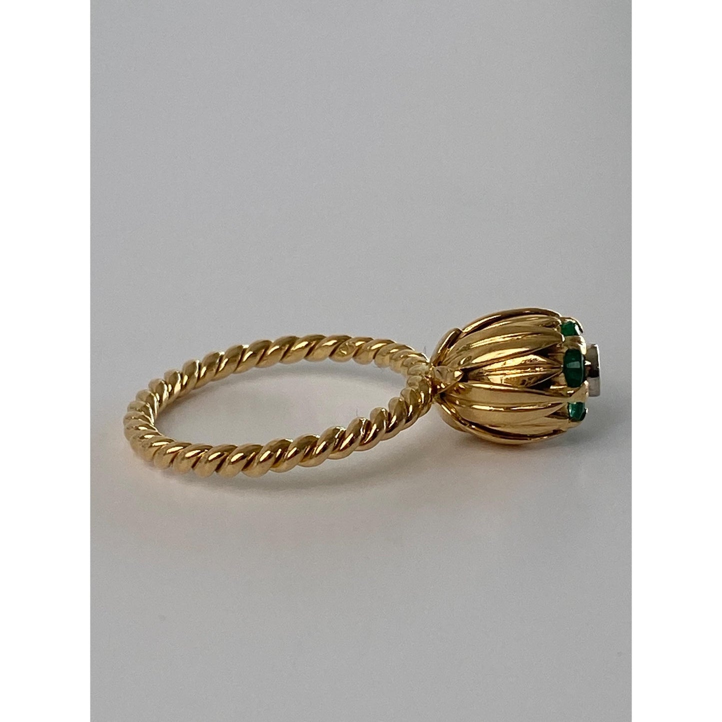 Vintage Solid 18k Yellow Gold Emerald Halo Diamond Ring - Size 6.75