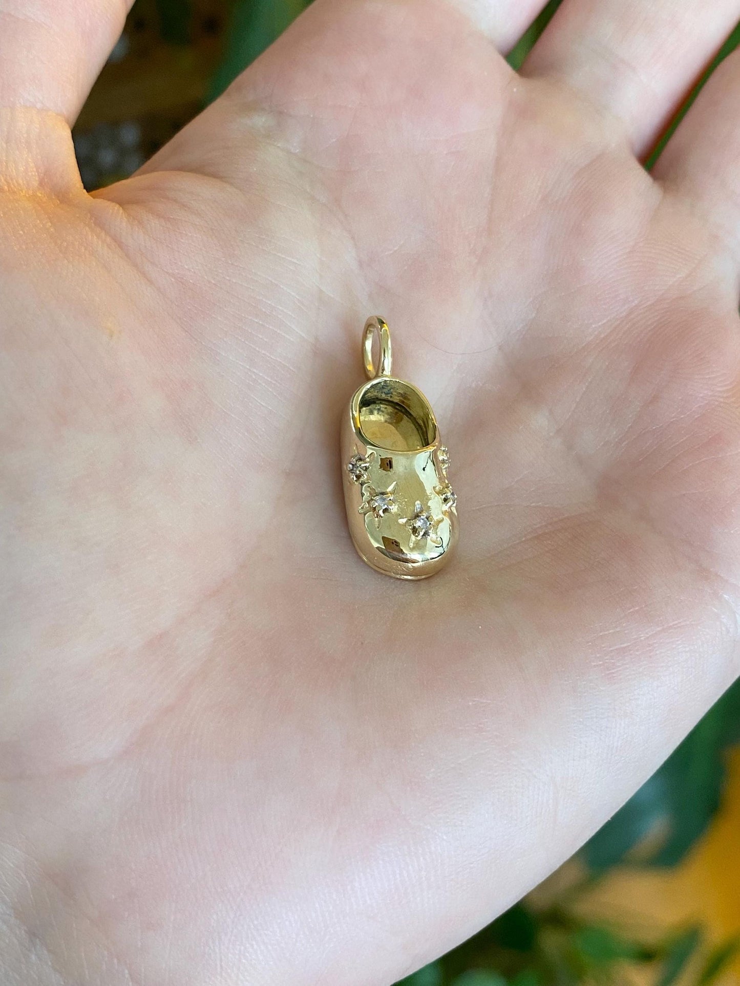 Vintage Solid 14k Yellow Gold Star Set Diamond Baby Shoe Charm