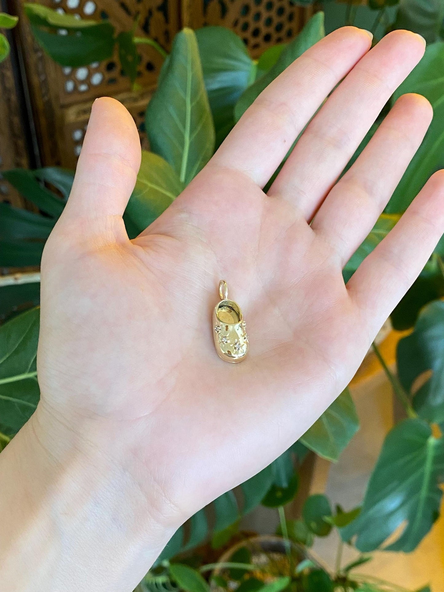 Vintage Solid 14k Yellow Gold Star Set Diamond Baby Shoe Charm