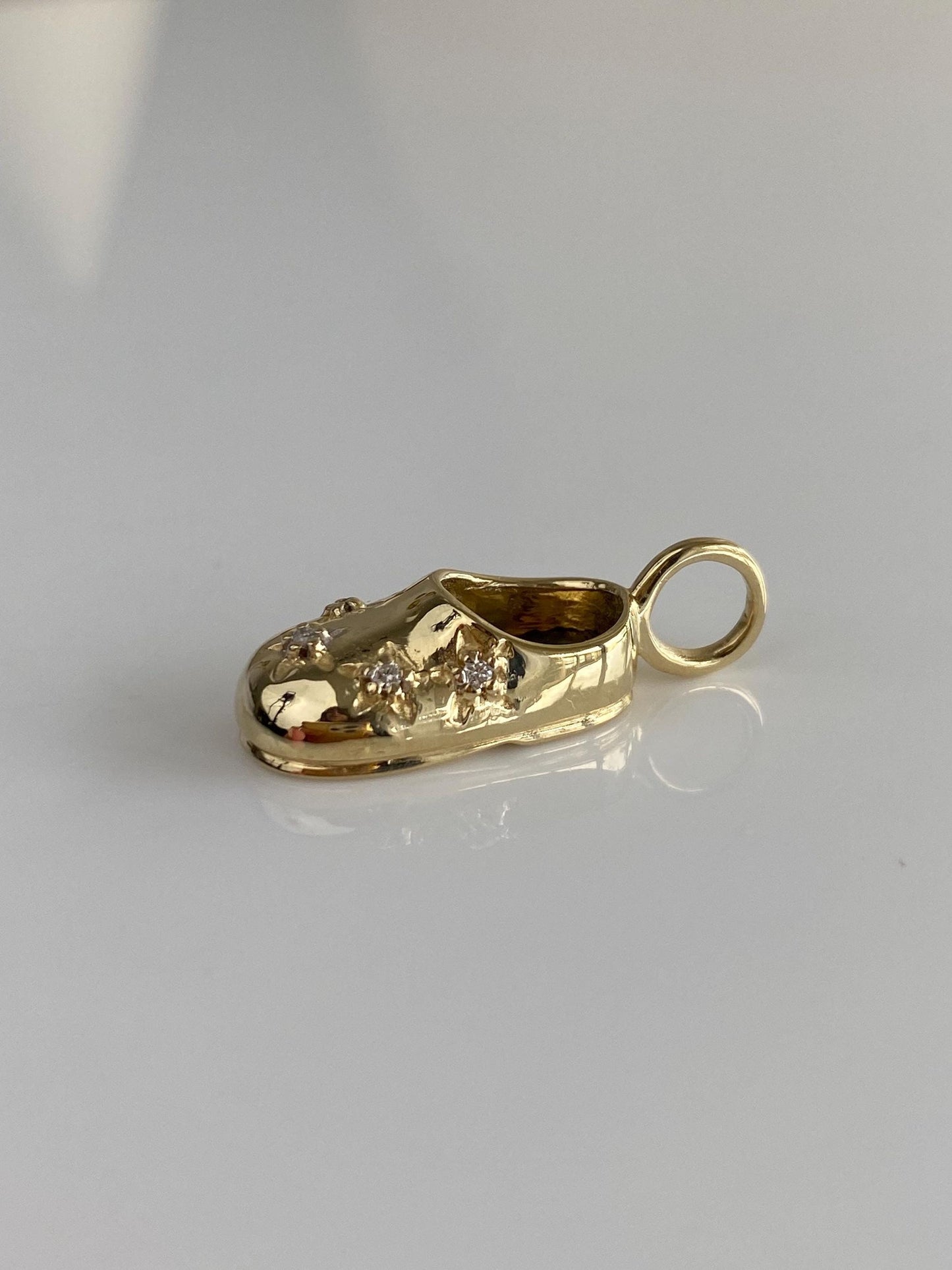Vintage Solid 14k Yellow Gold Star Set Diamond Baby Shoe Charm