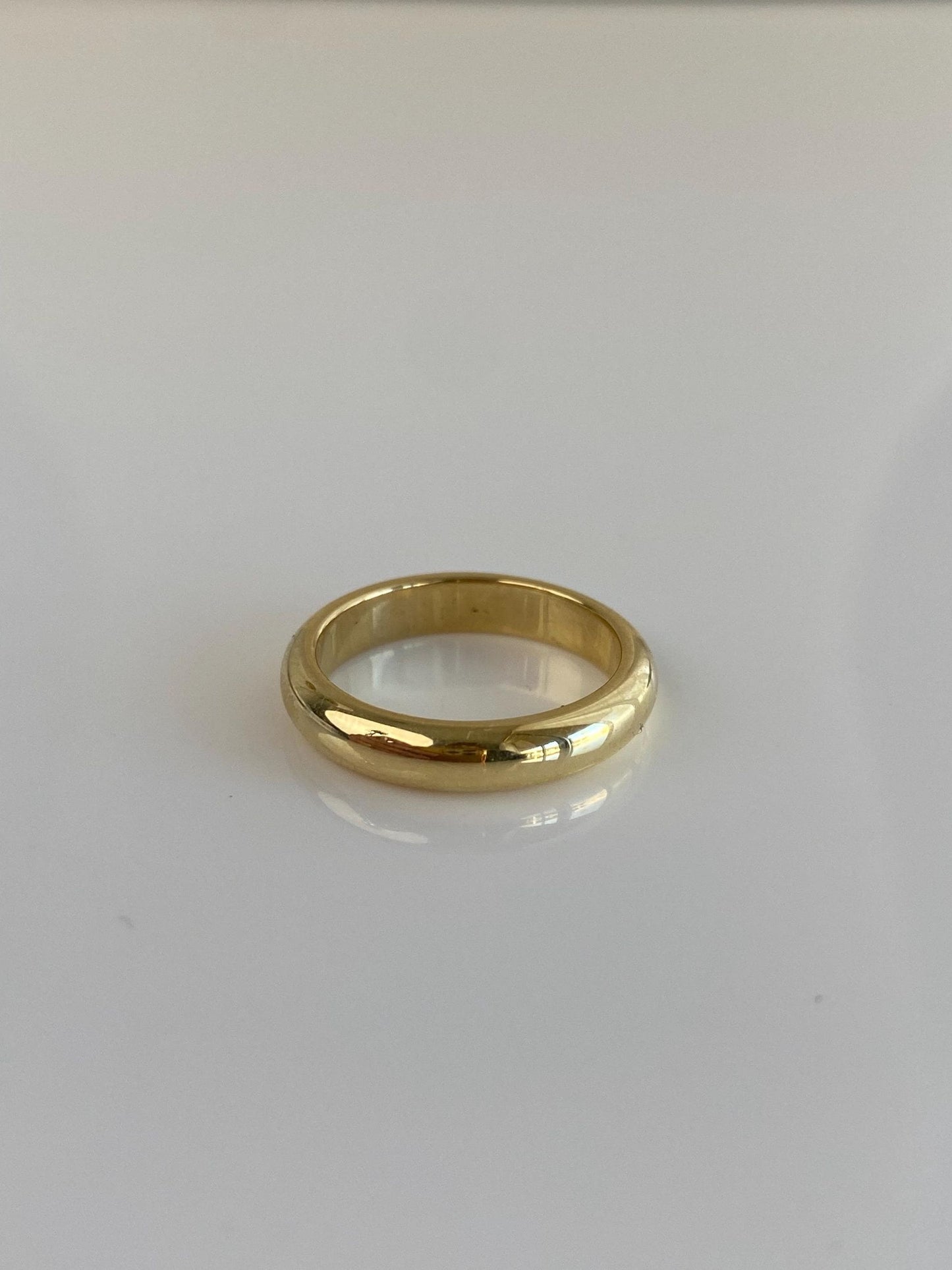 Vintage Solid 14k Yellow Gold Ring Band - Size 4