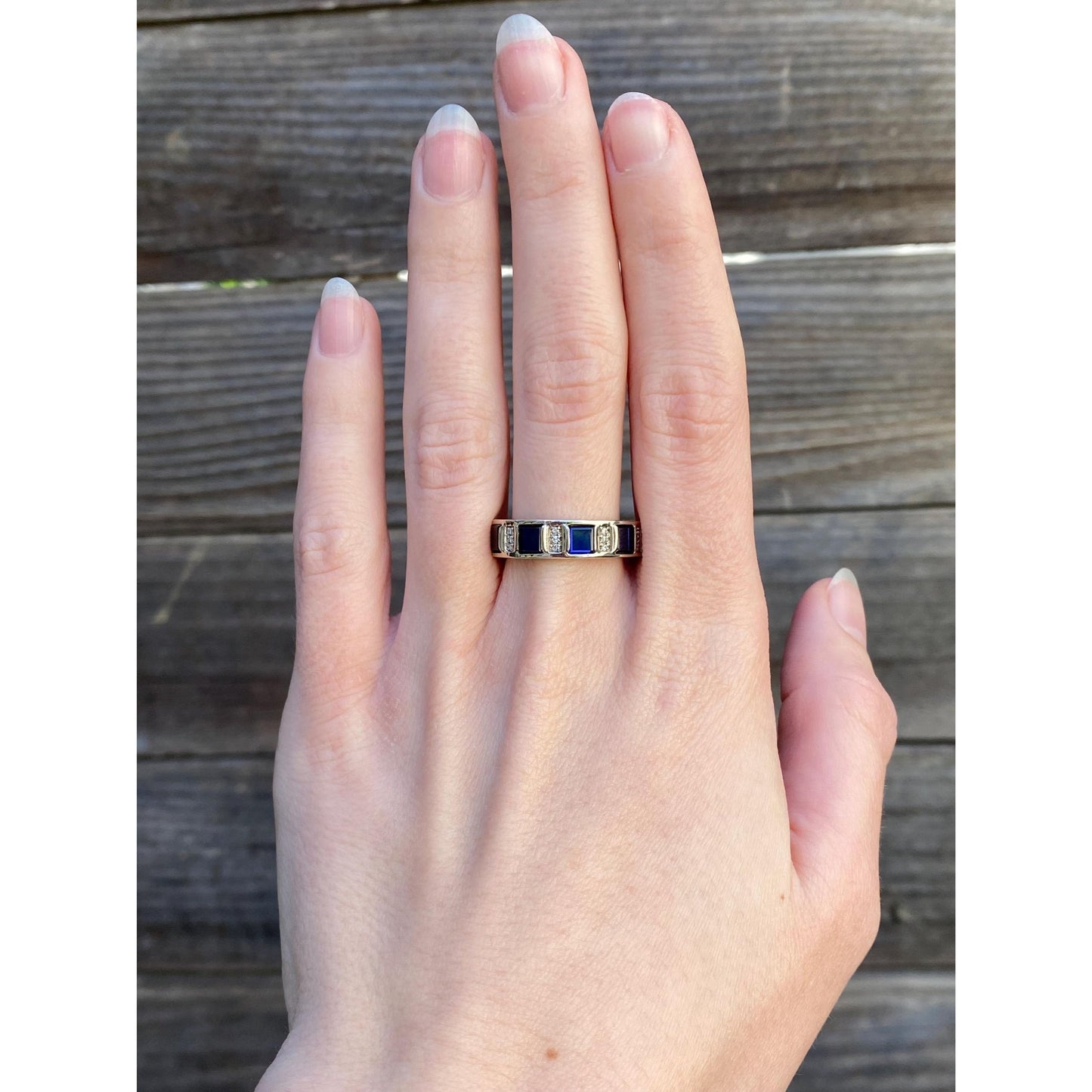 Vintage Solid 14k White Gold Blue Spinel Diamond Chunky Ring Band - Size 8.75