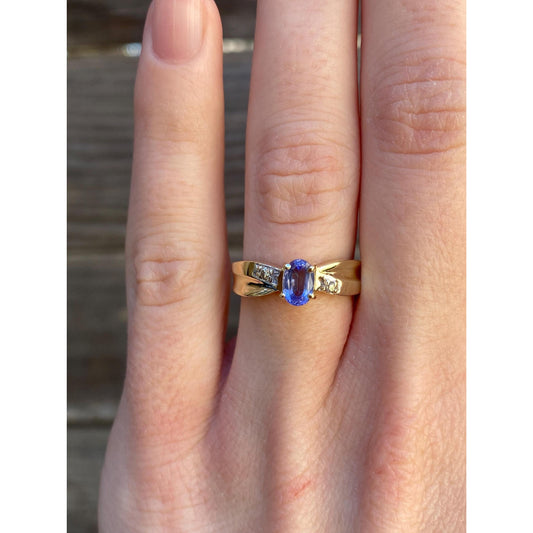 Solid 10k Yellow Gold Tanzanite Diamond Ring - Size 5.5