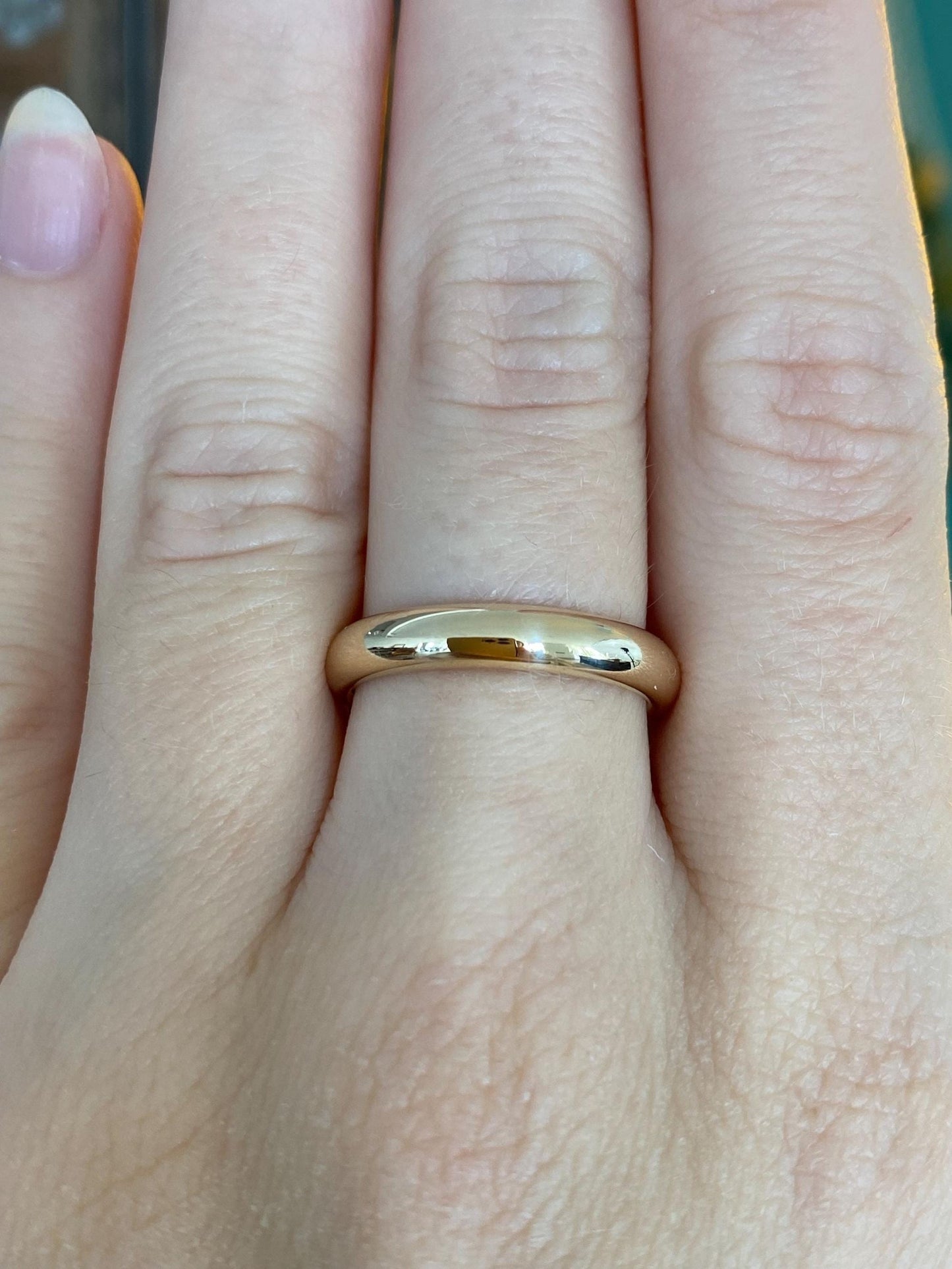Vintage Solid 14k Yellow Gold Ring Band - Size 7