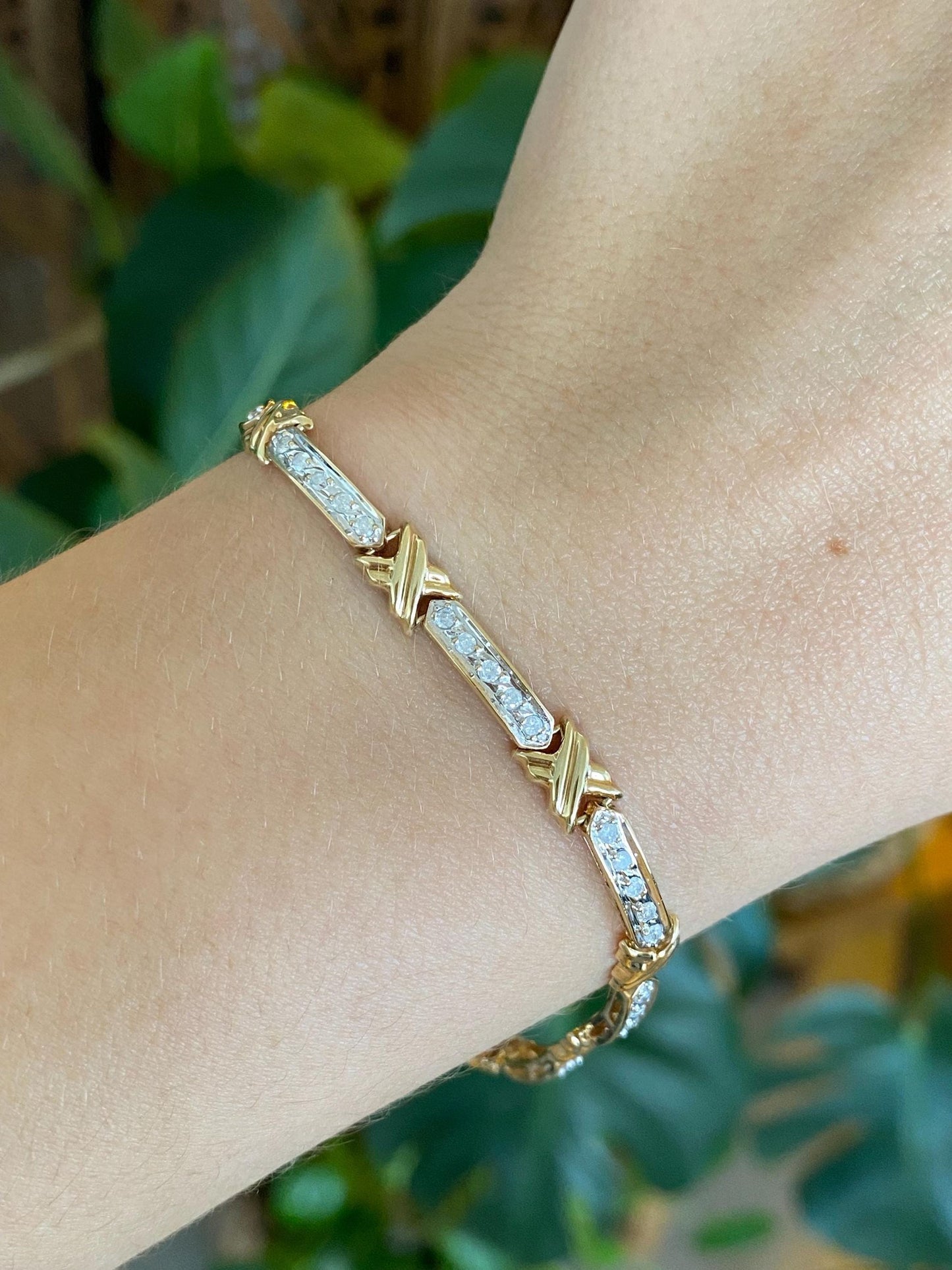Vintage Solid 10k White & Yellow Gold Diamond X Link Bracelet - 7.25 inches