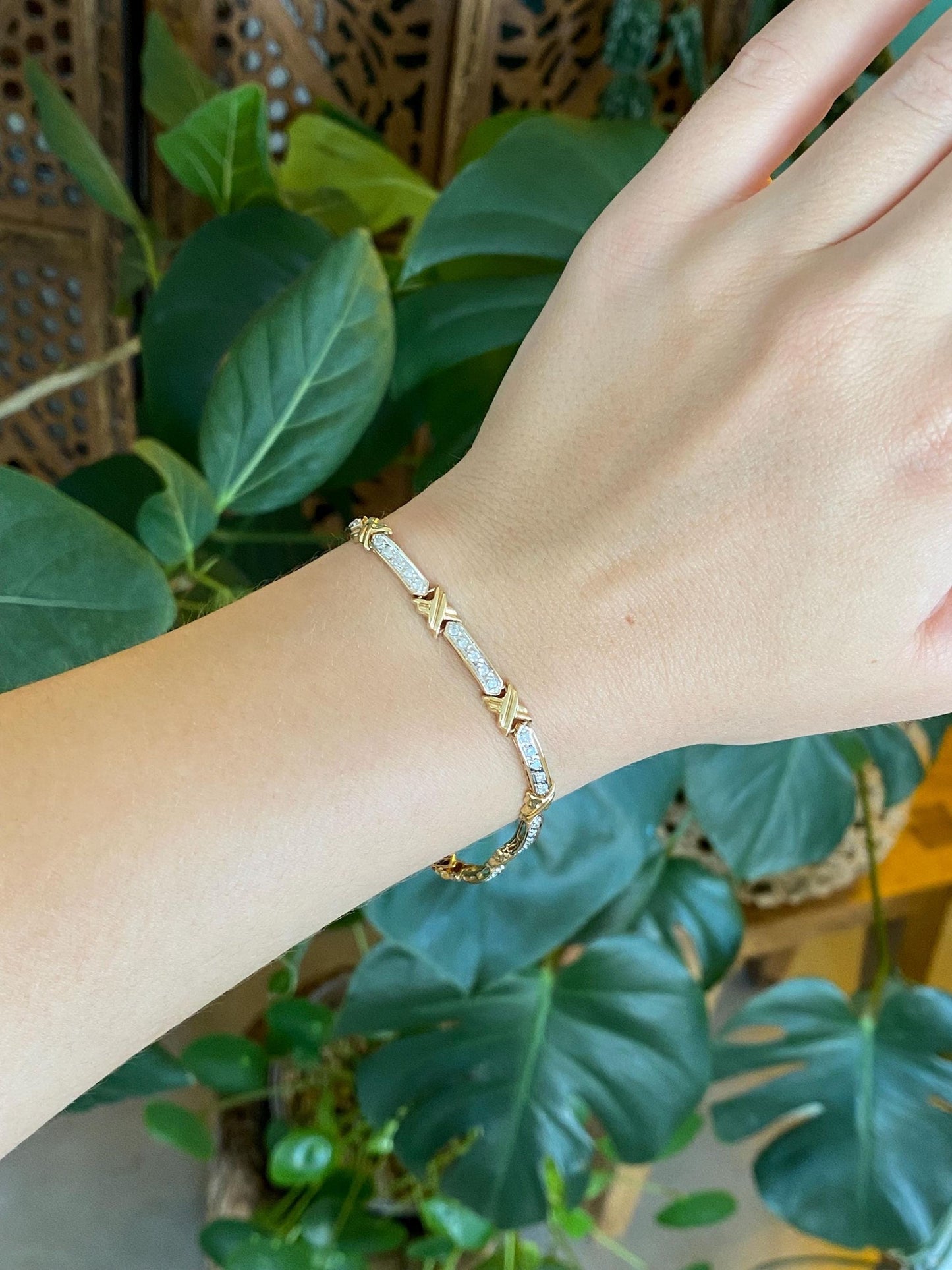 Vintage Solid 10k White & Yellow Gold Diamond X Link Bracelet - 7.25 inches
