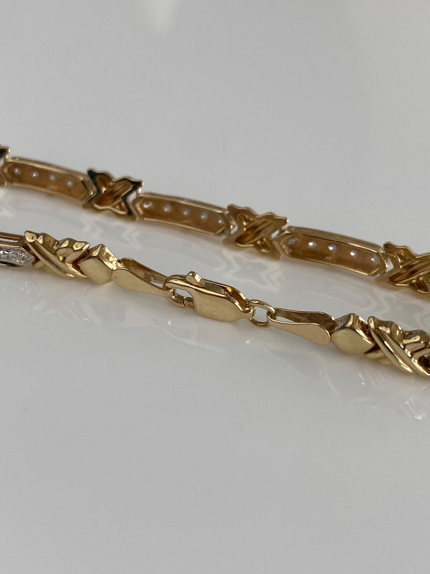Vintage Solid 10k White & Yellow Gold Diamond X Link Bracelet - 7.25 inches