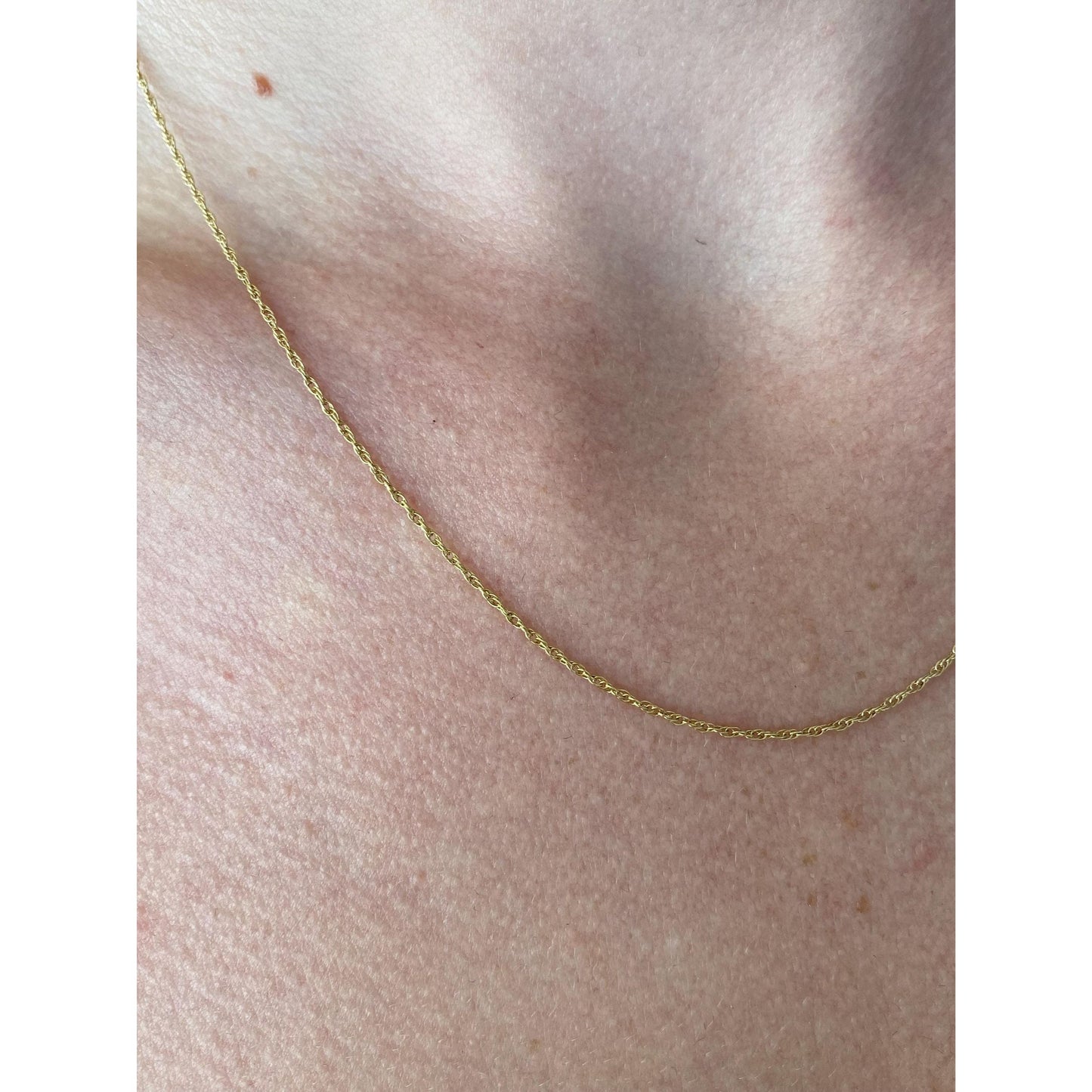 Vintage Solid 14k Yellow Gold Dainty Chain Necklace - 18.25 inches