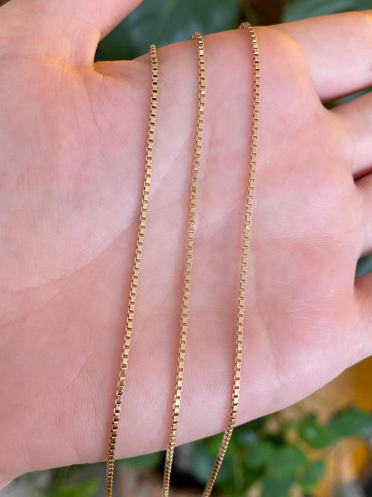 Vintage Solid 10k Yellow Gold Box Chain Necklace - 26.5 inches