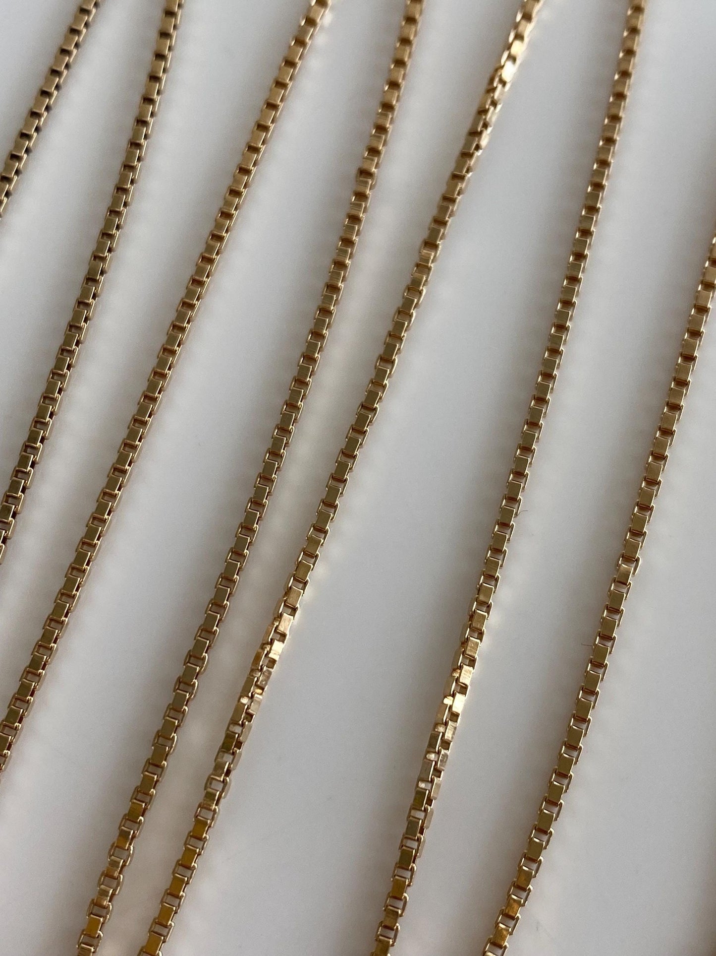 Vintage Solid 10k Yellow Gold Box Chain Necklace - 26.5 inches