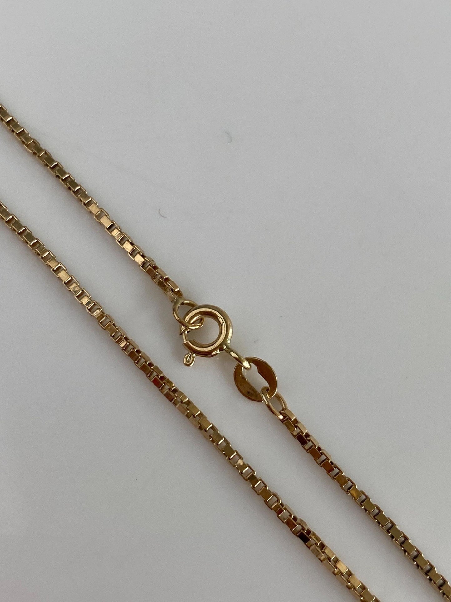 Vintage Solid 10k Yellow Gold Box Chain Necklace - 26.5 inches