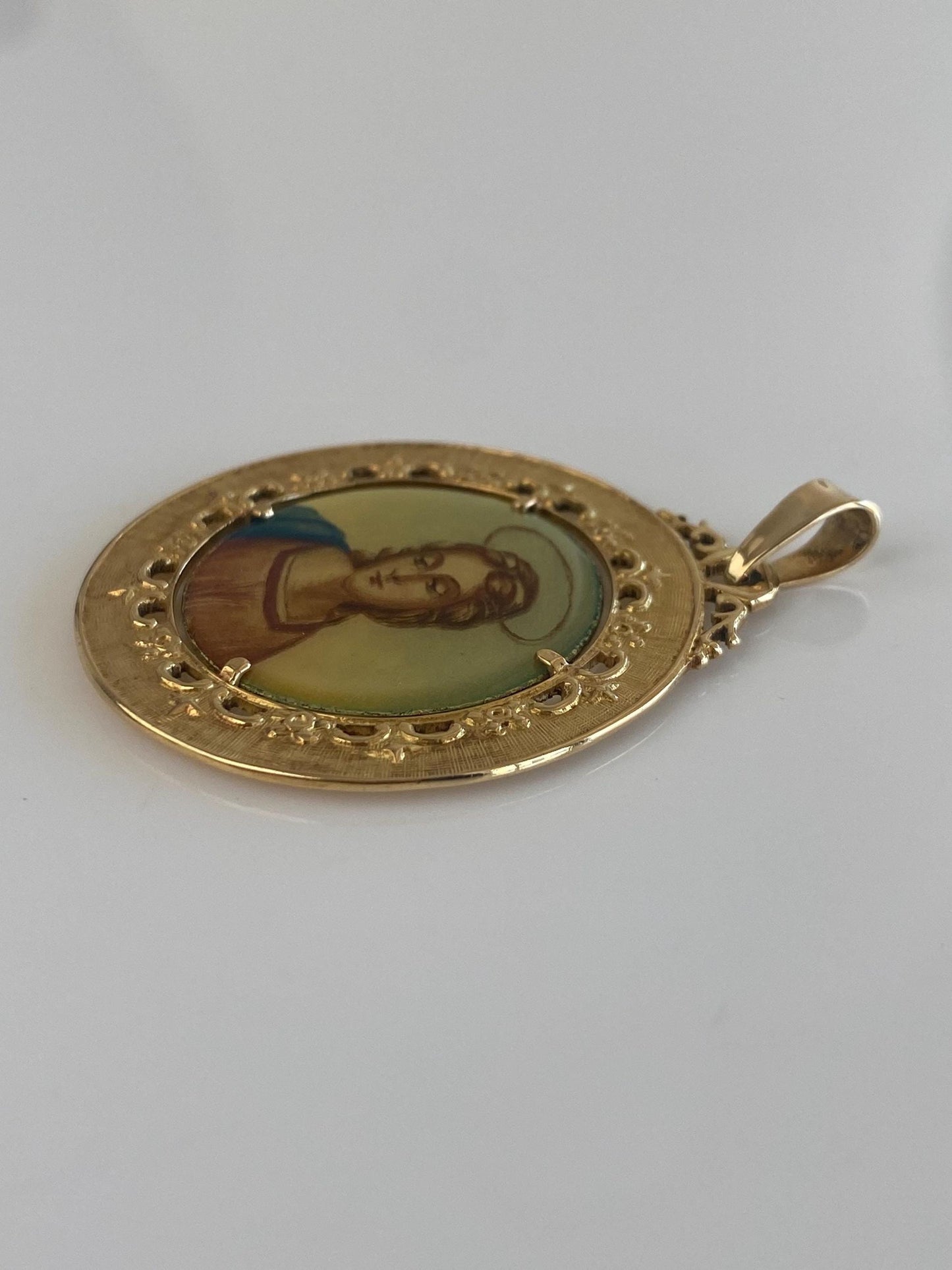Solid 18k Yellow Gold Large Enamel Open Work Religious Charm