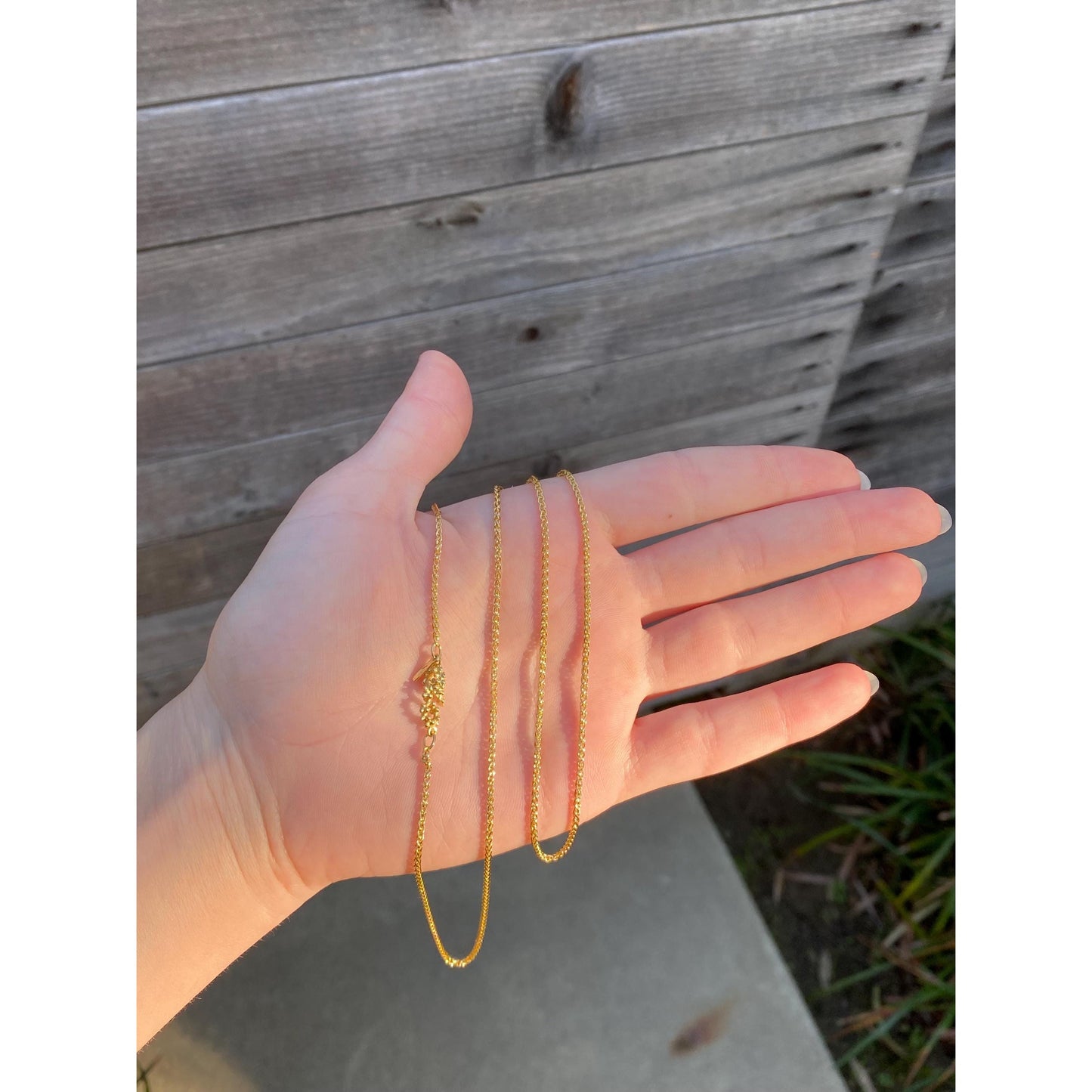 Vintage Solid 18k Yellow Gold 'Berries' Wheat Chain Necklace - 24 inches