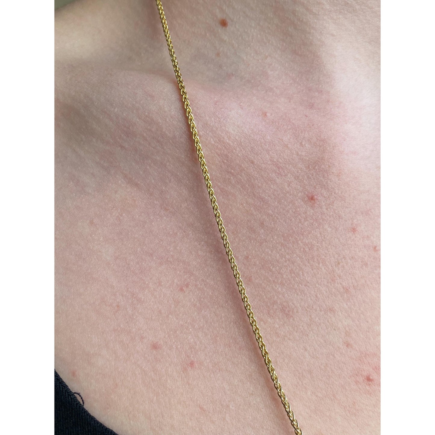 Vintage Solid 18k Yellow Gold 'Berries' Wheat Chain Necklace - 24 inches