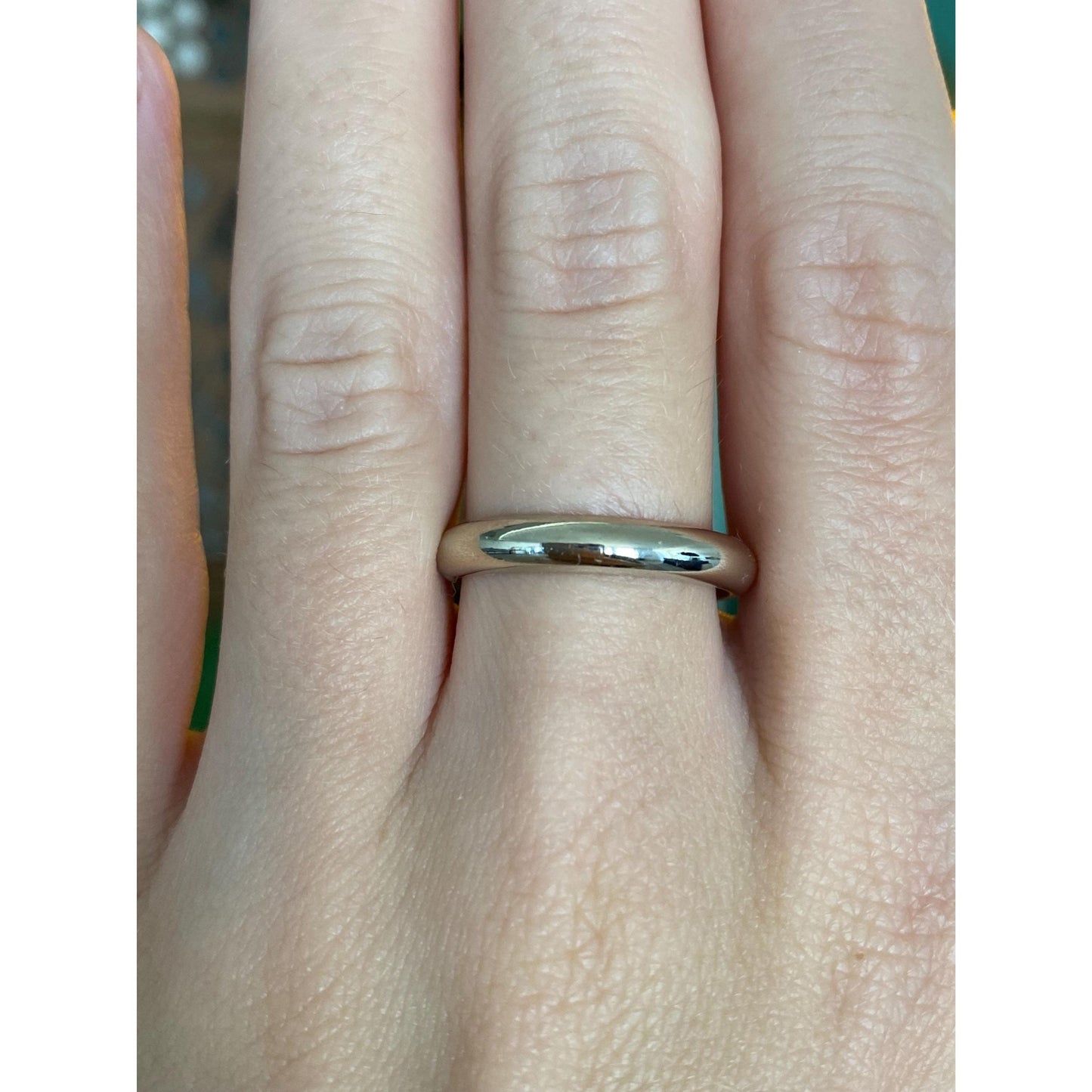 Vintage Solid 14k White Gold Ring Band - Size 8.25