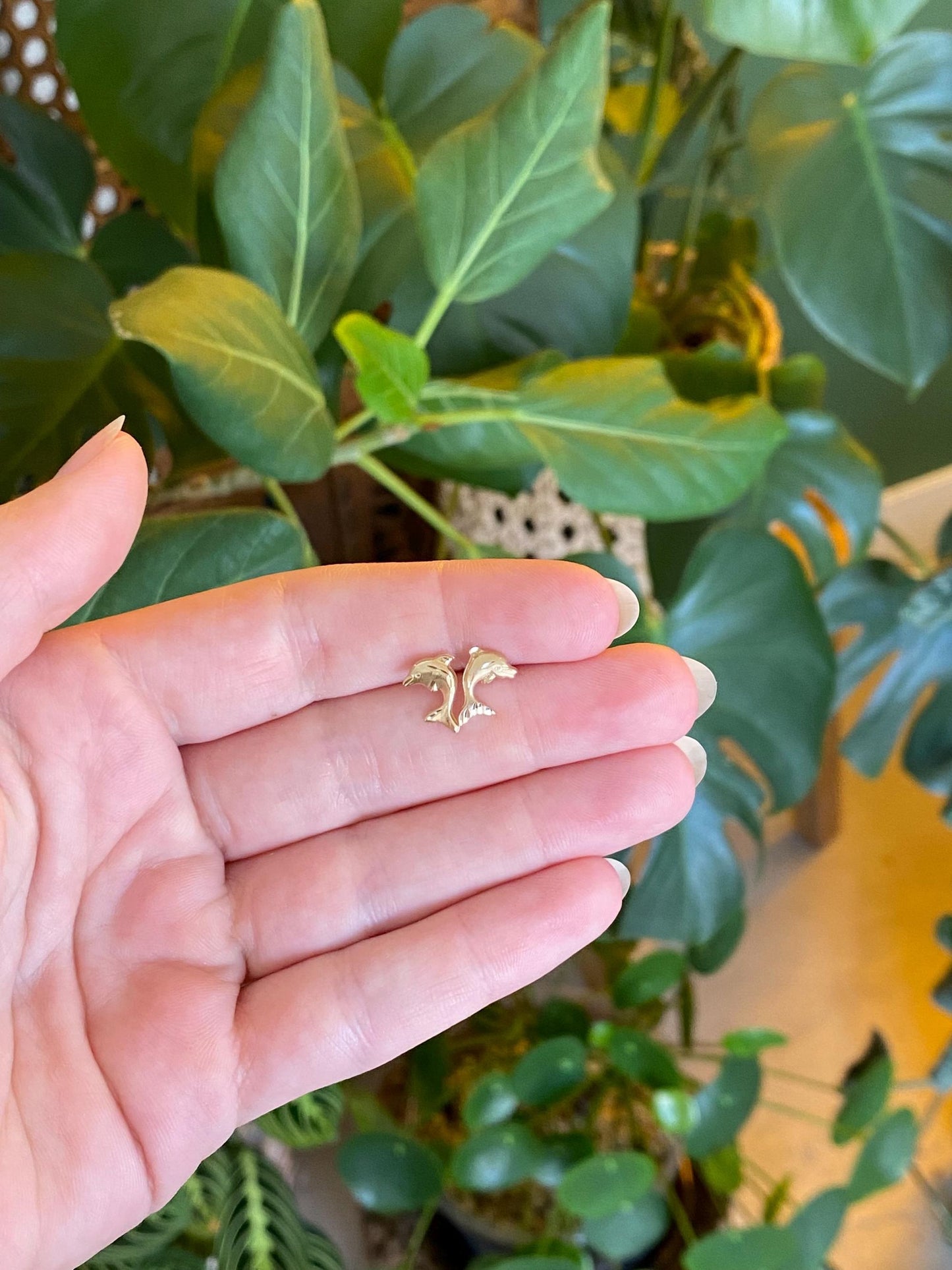 Solid 14k Yellow Gold Diamond Cut Dolphin Stud Earrings