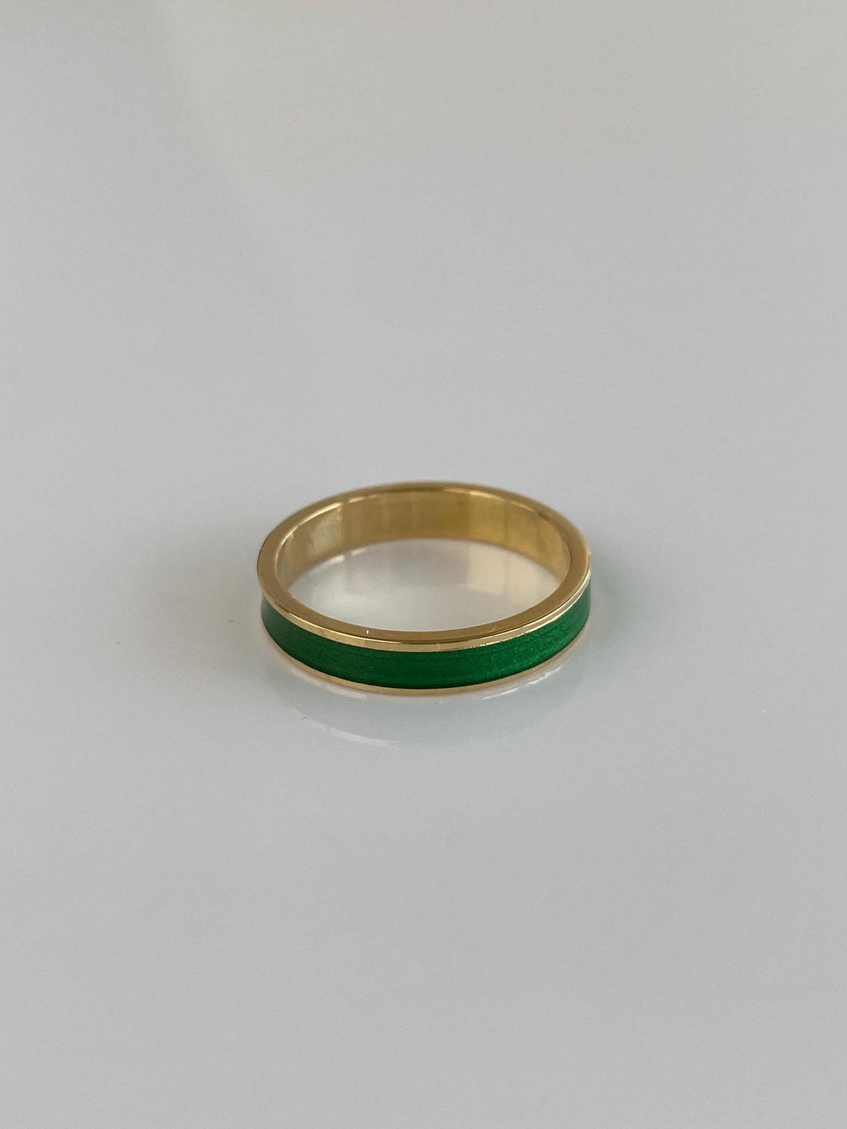 Vintage Solid 18k Yellow Gold Green Enamel Inlay Ring Band - Size 6