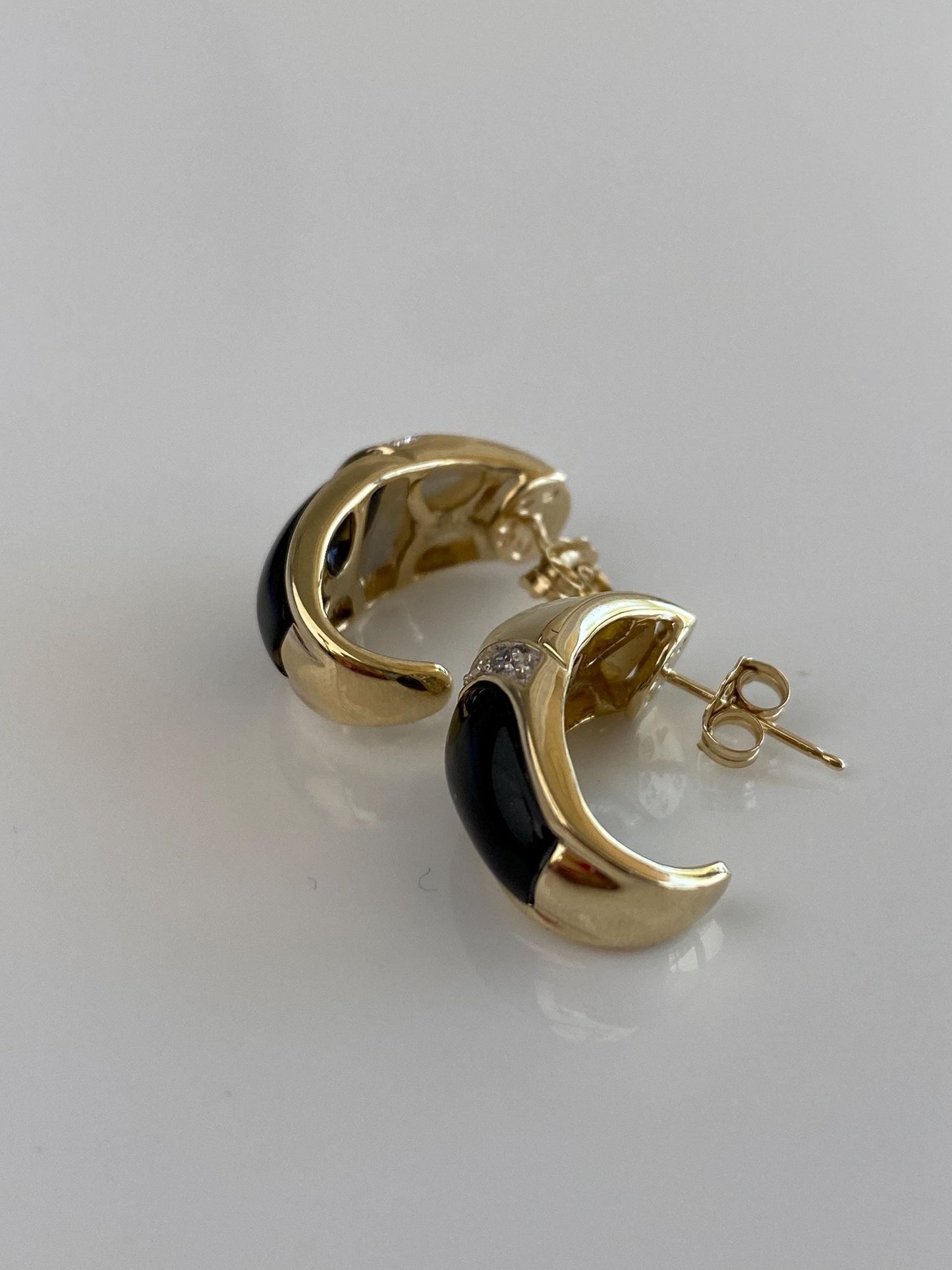 Vintage Solid 10k Yellow Gold Diamond Onyx Mother of Pearl Drop Earrings