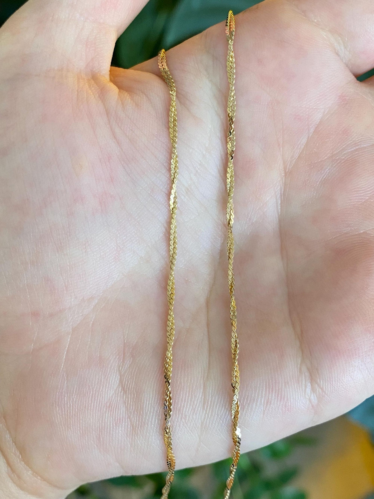 Vintage Solid 14k Yellow Gold Twisted Serpentine Chain Necklace - 15.5 inches